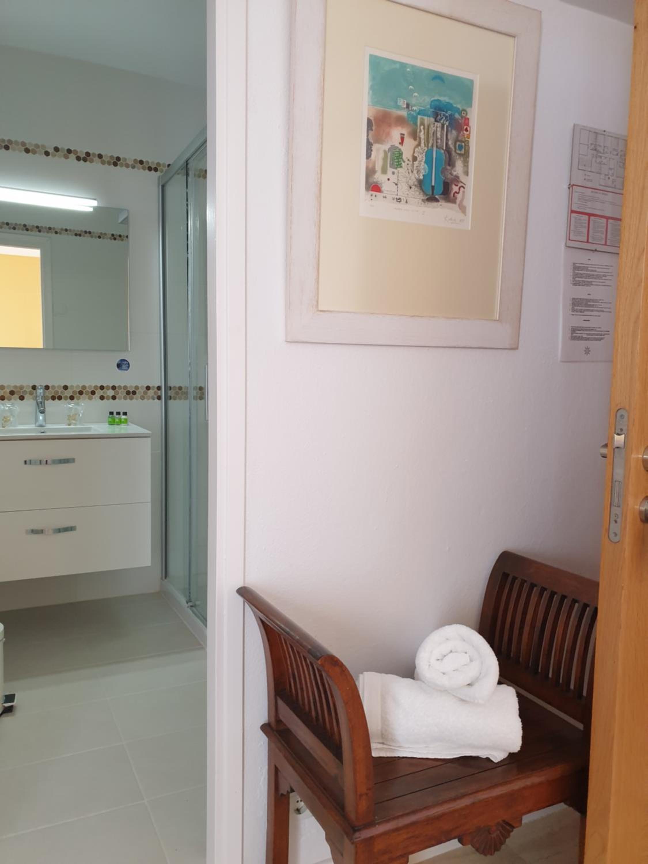 Twin Room with Terrace - Photo 8