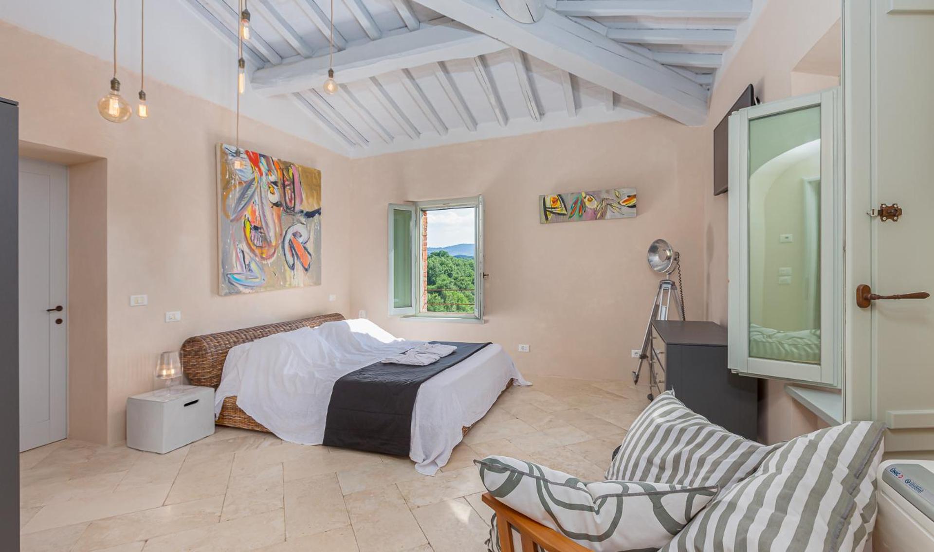 Deluxe Double Room with Shower