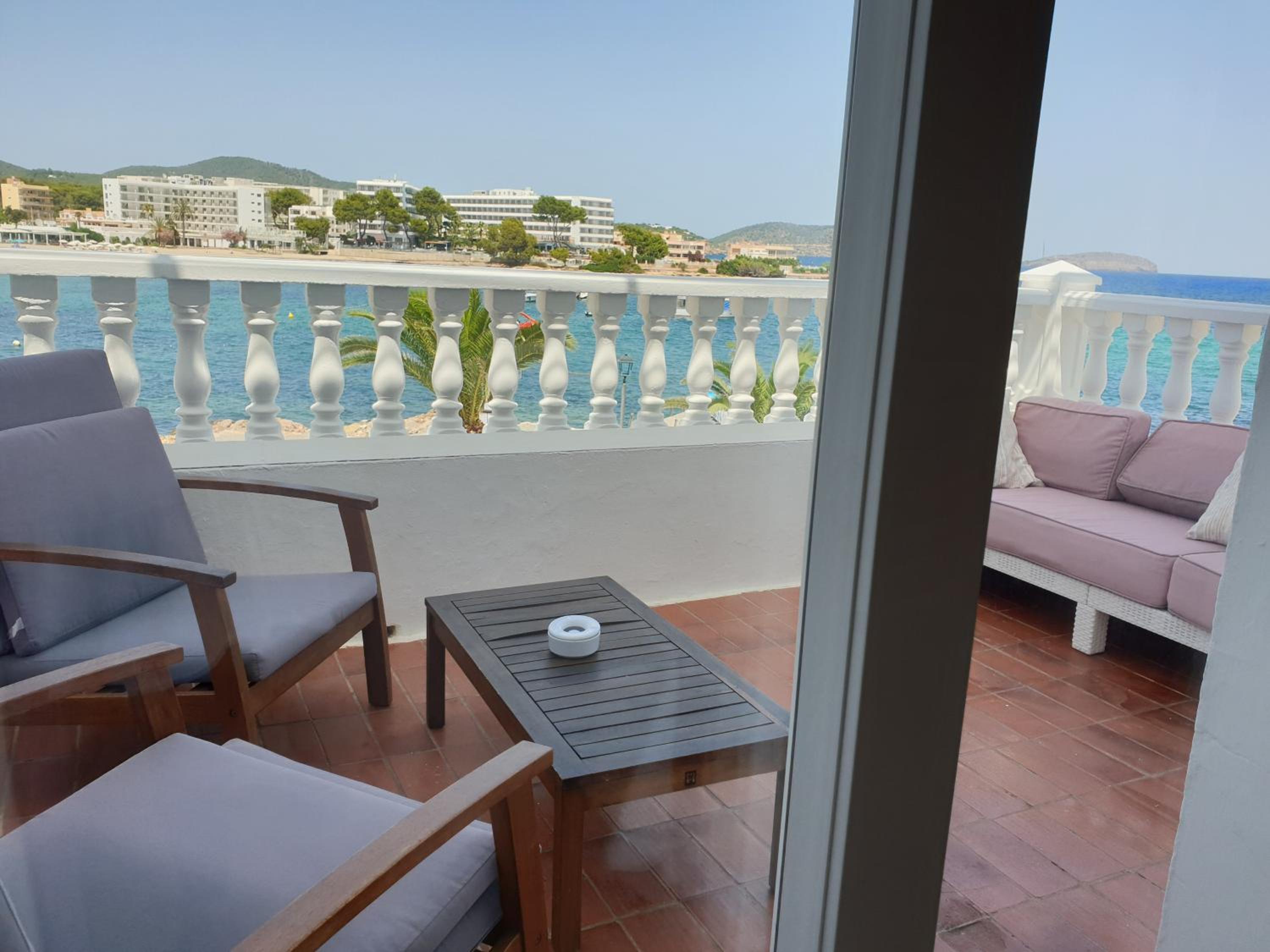 Twin Room with Terrace - Photo 6