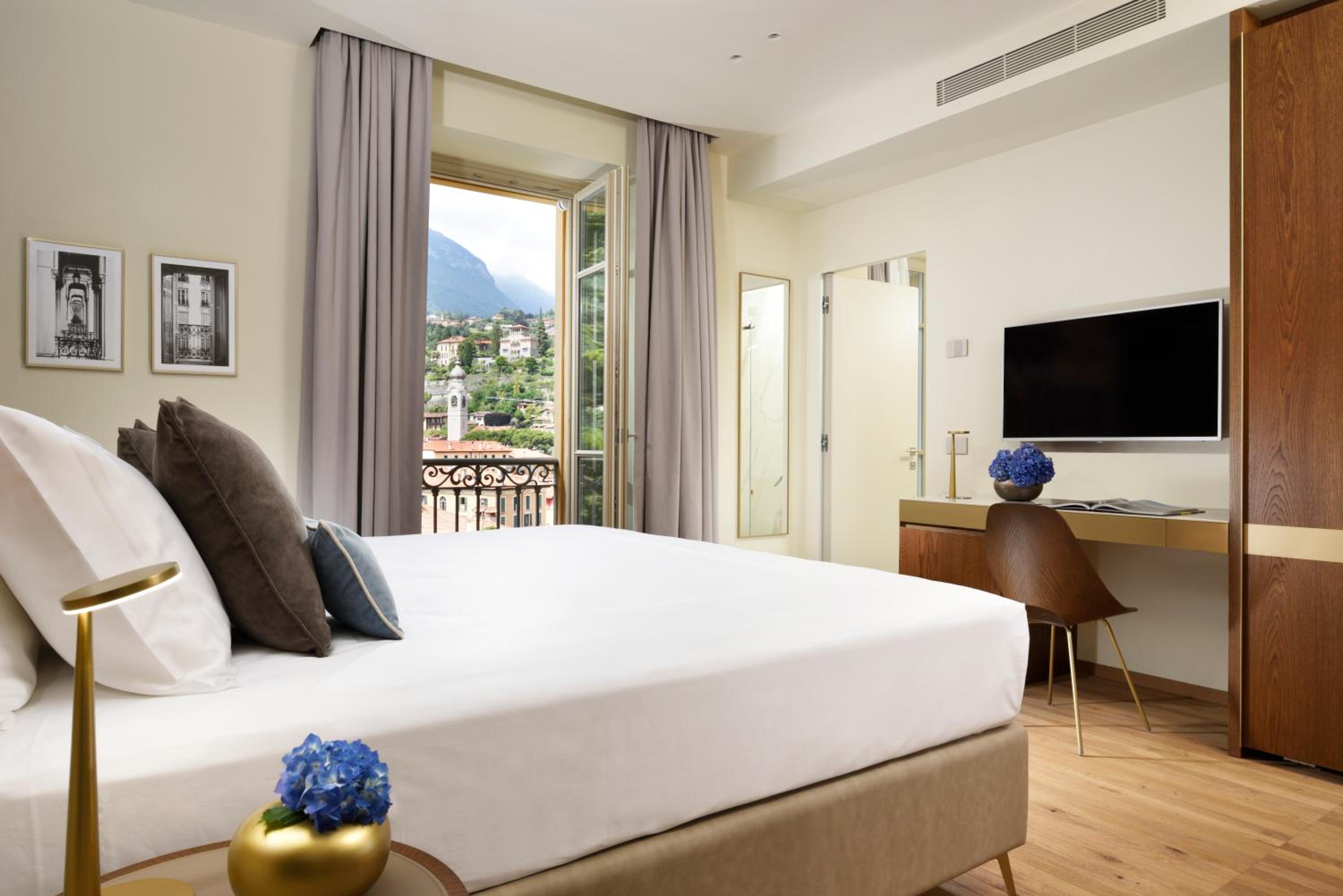 Prestige with Balcony (Non Smoking)