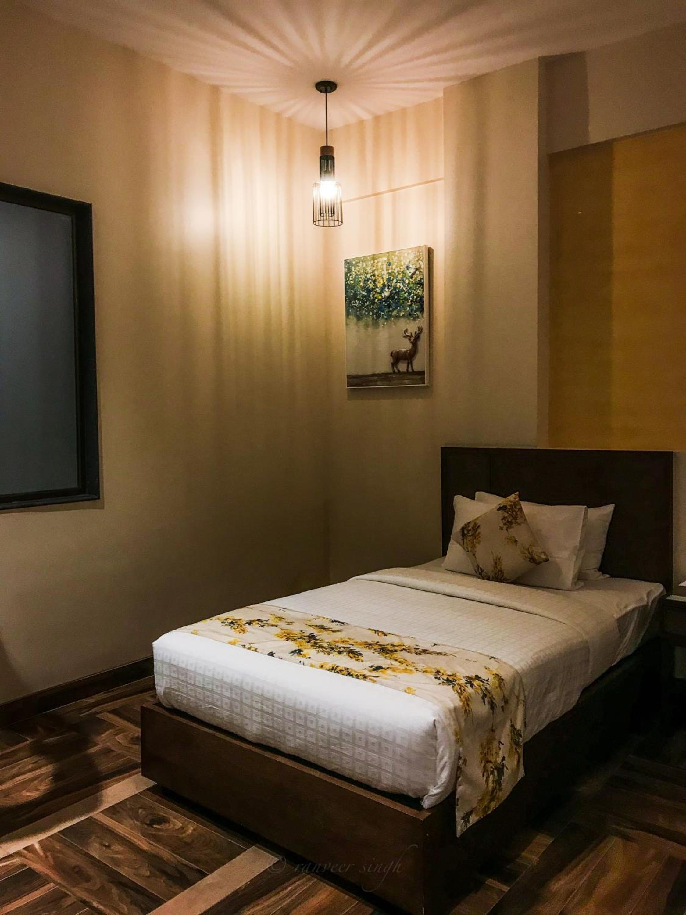 Deluxe Room - Photo 4