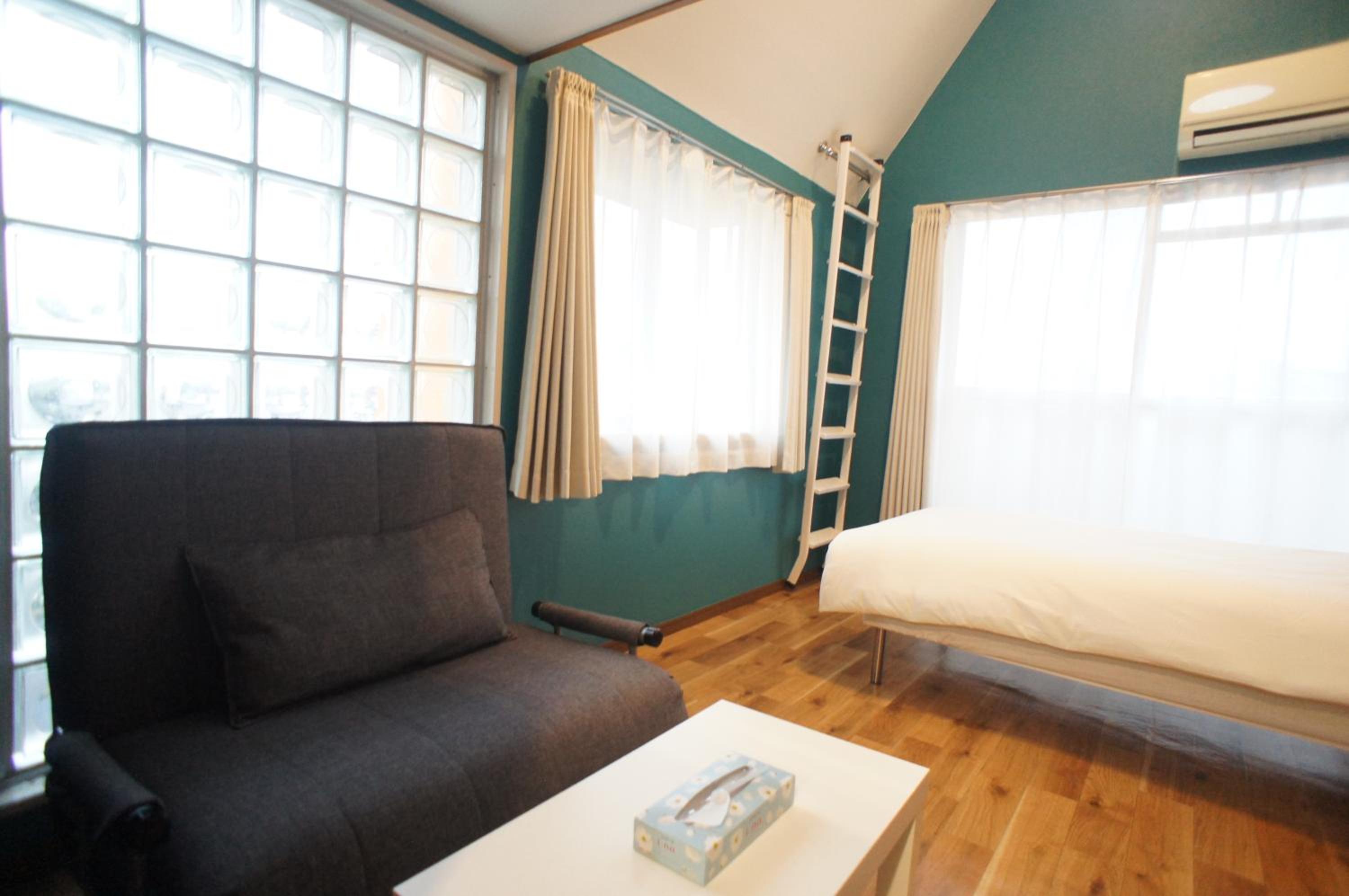 Standard Triple Room - Photo 43