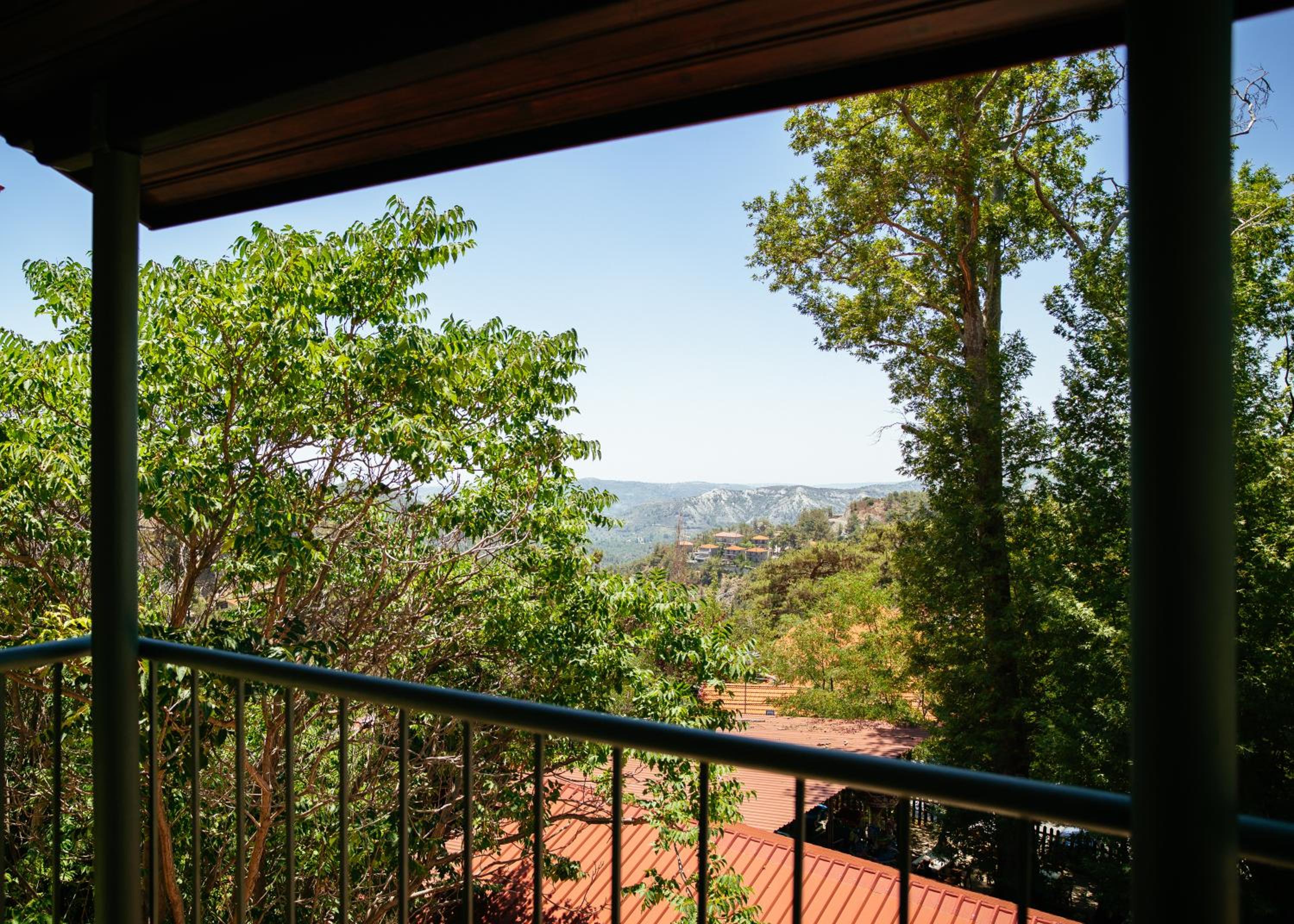Double or Twin Room with Balcony - Photo 5