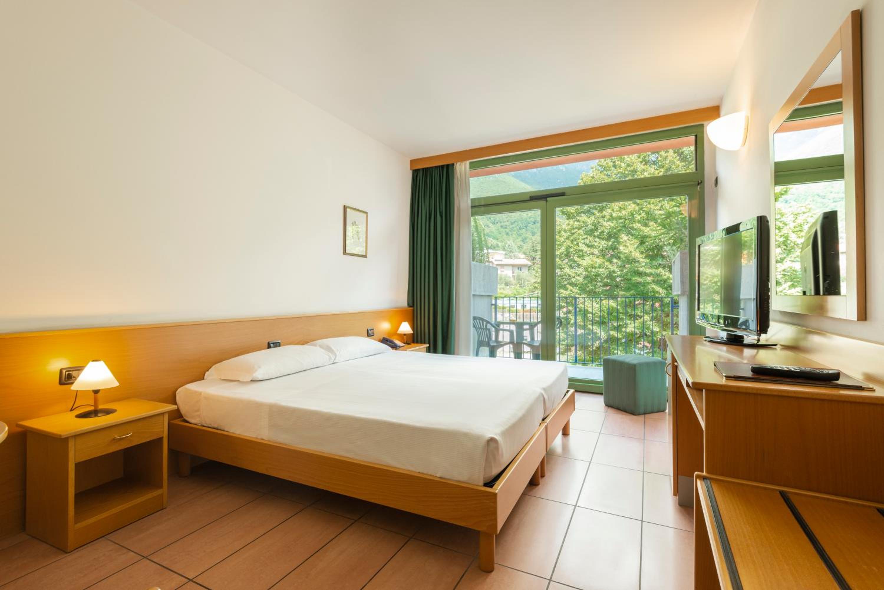 Chambre Triple – Vue sur Montagne