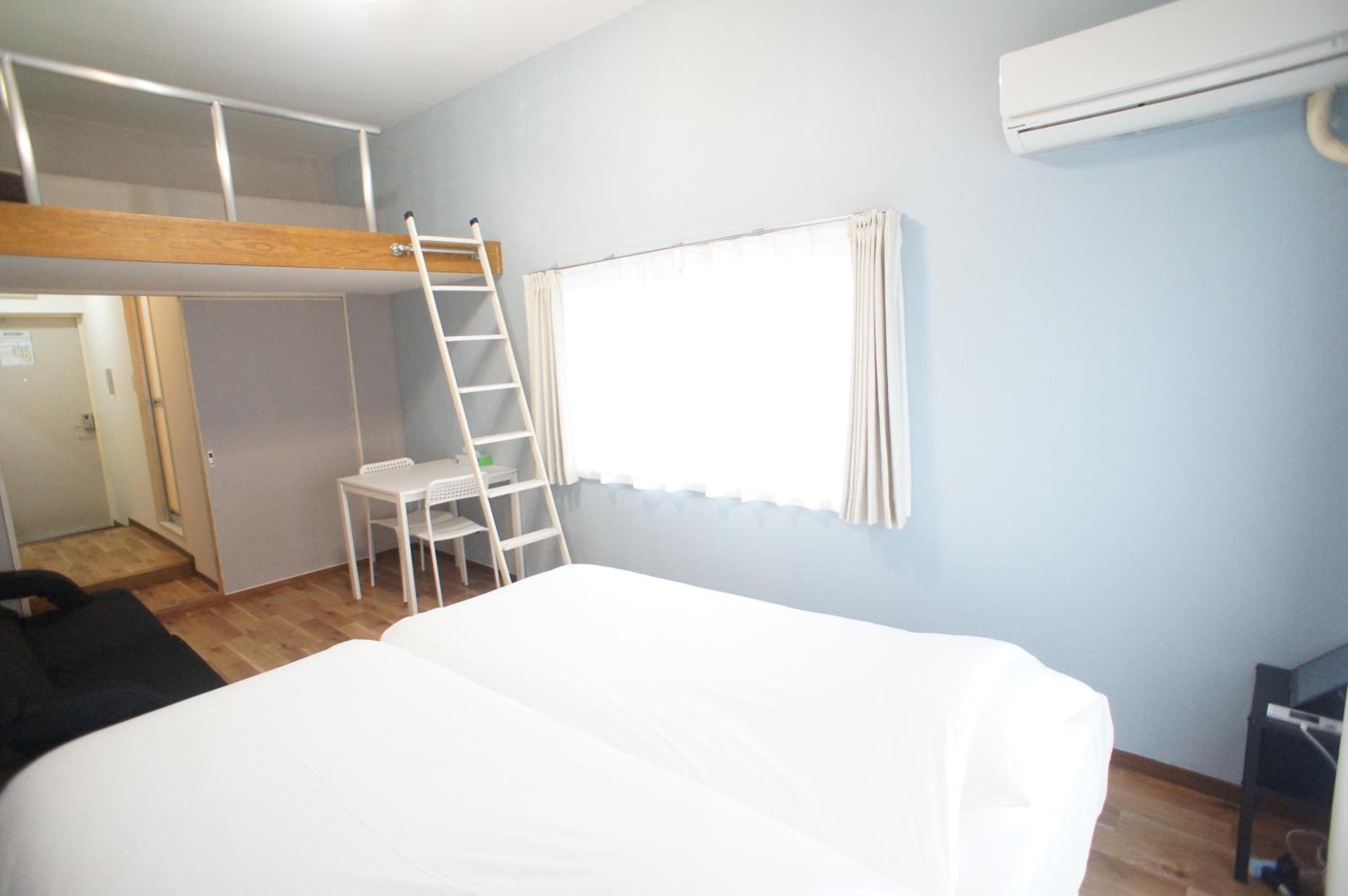 Quadruple Room - Photo 27