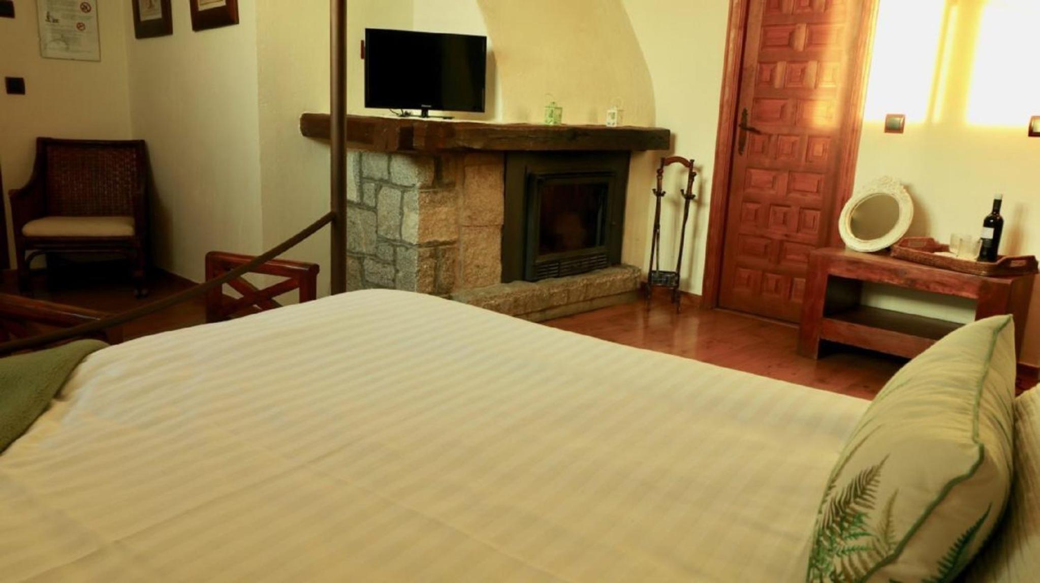Double Room - Photo 3