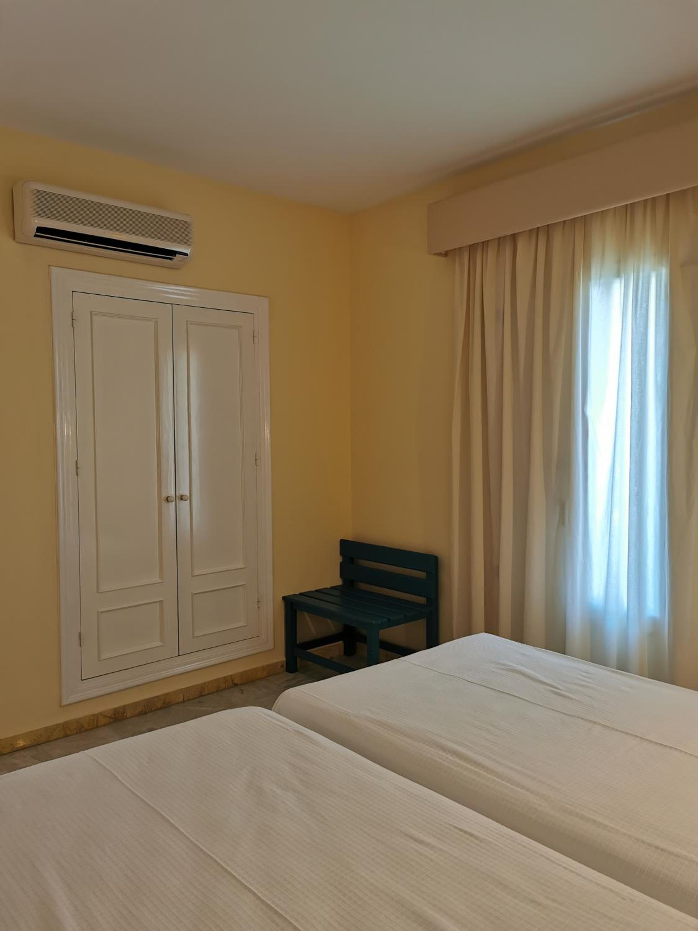 Habitación Doble con Estacionamiento