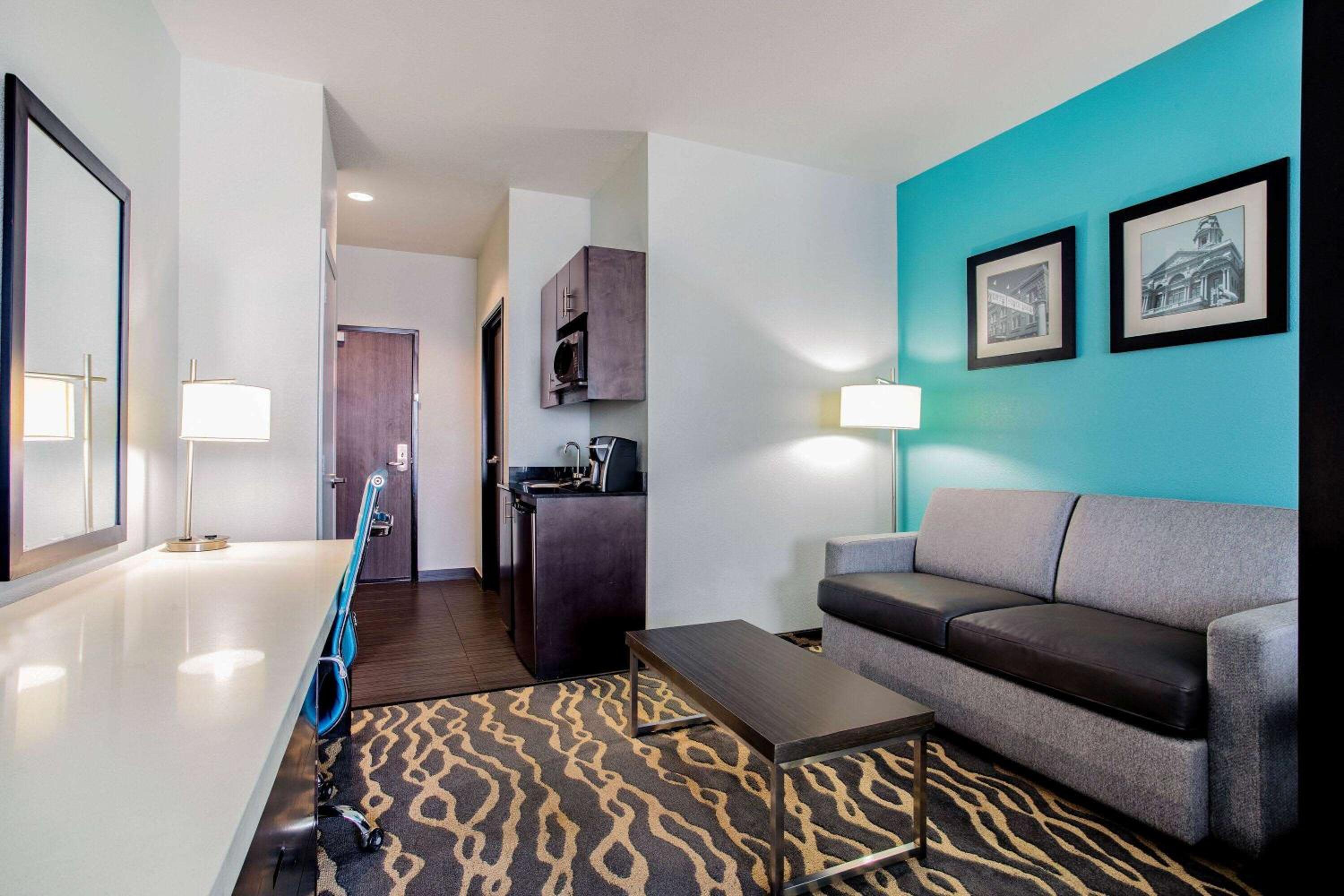 Studio Suite with Two Queen Beds - Non-Smoking photo 1