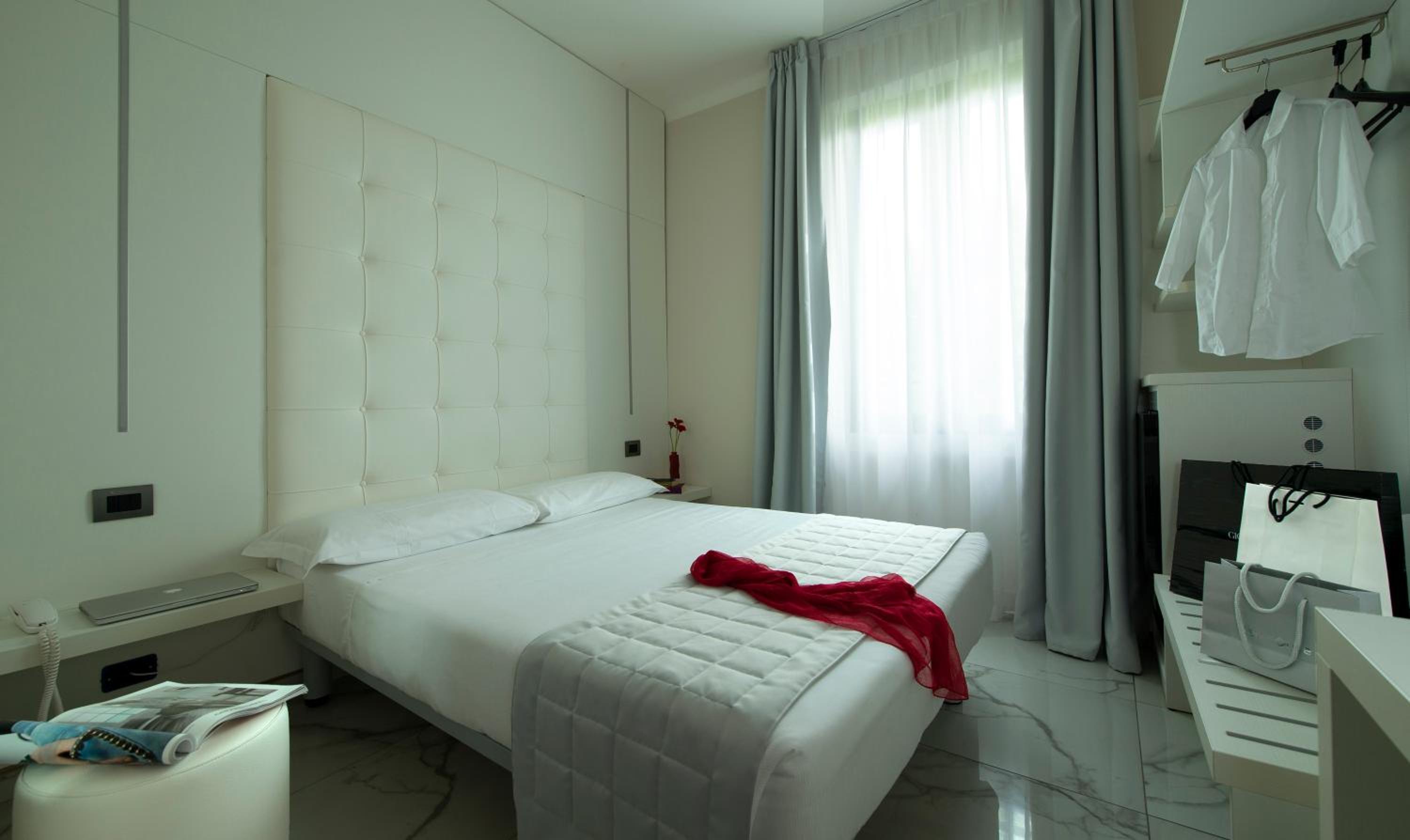 Double Room - Single Use