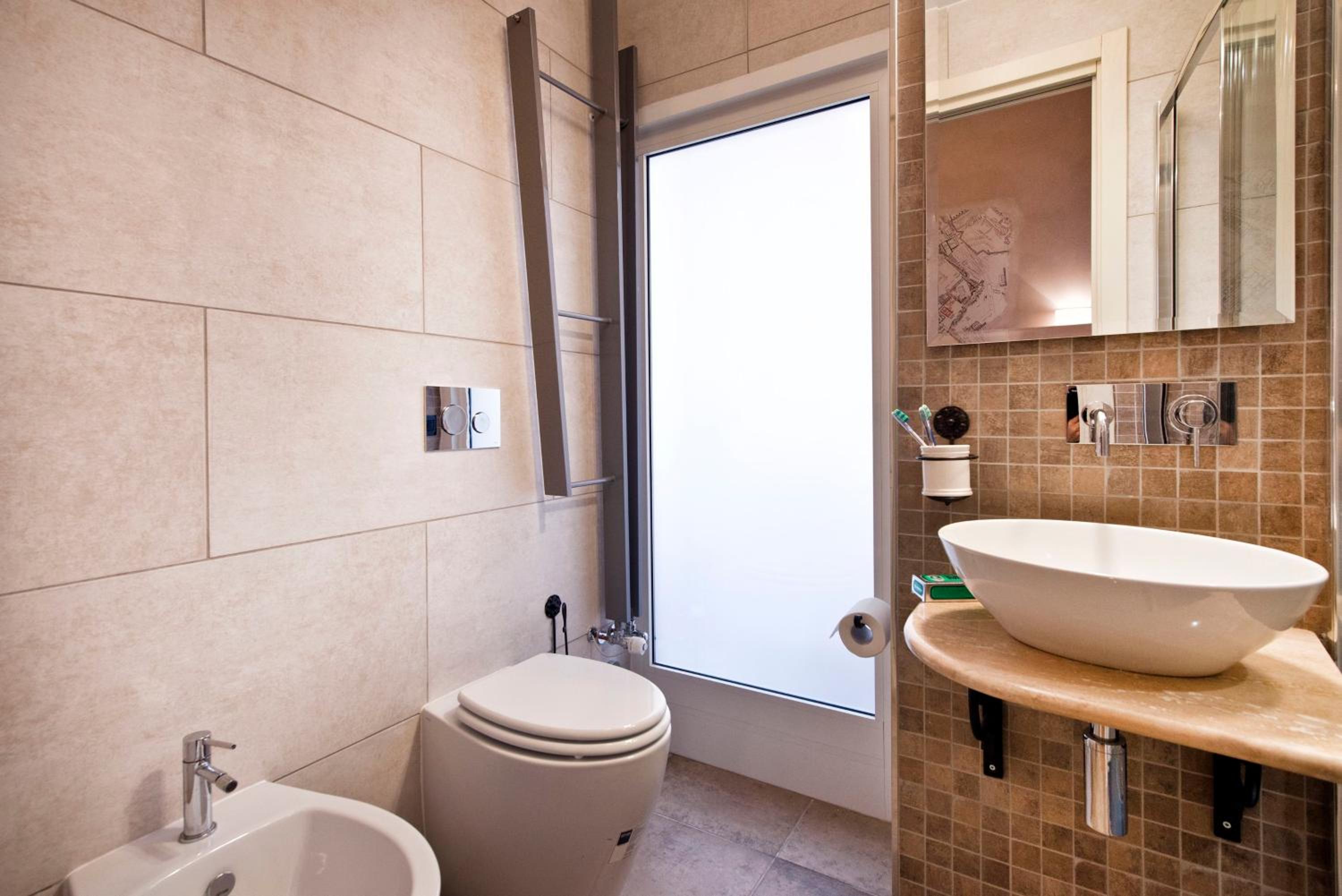 Superior Double Room with One Double Bed and 2 Adults Occupancy (Non Smoking)