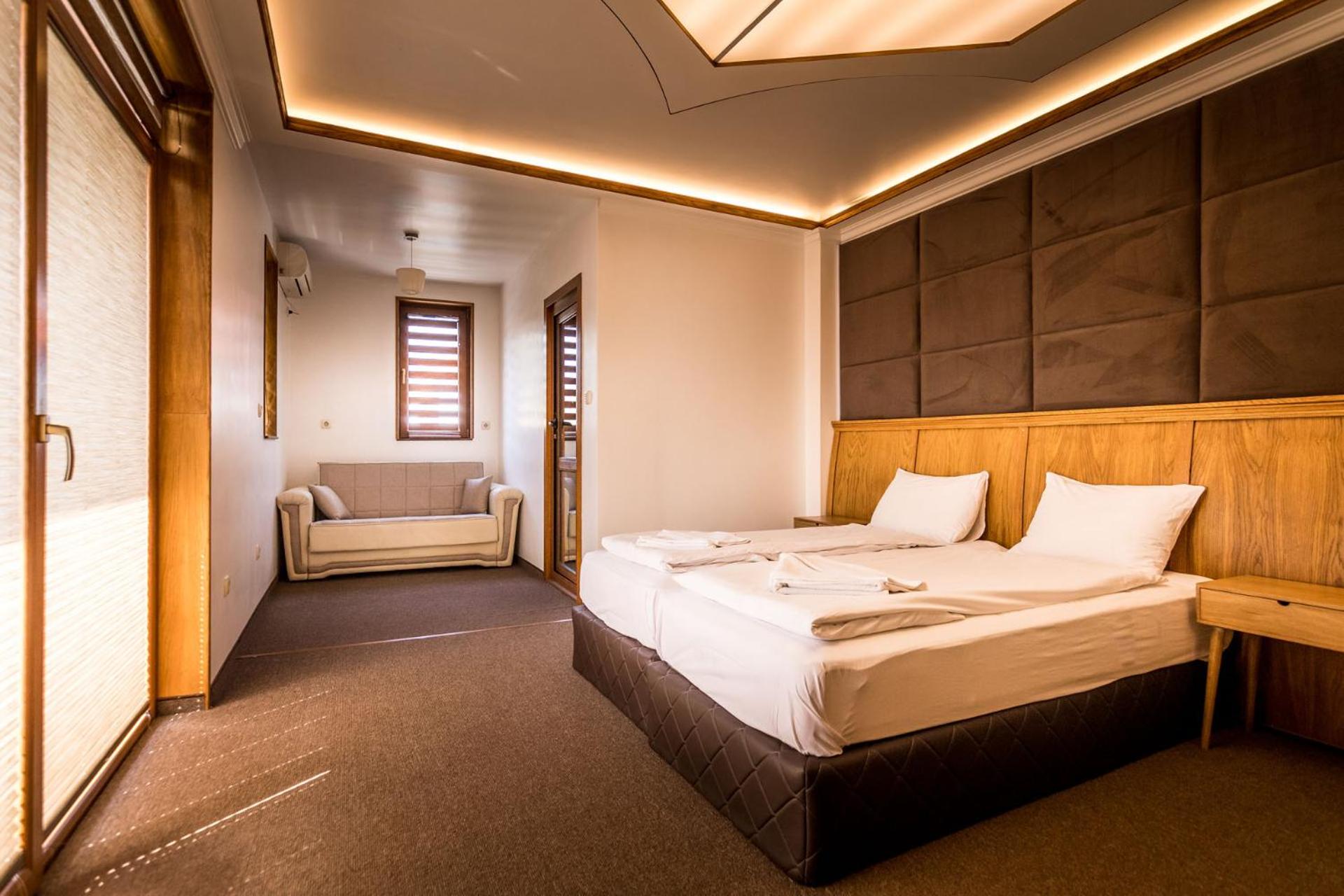 Triple Room with Balcony photo 2