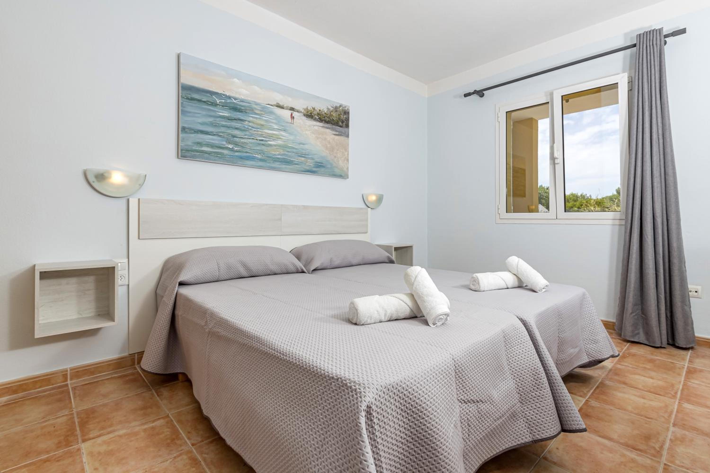 Villa photo 2
