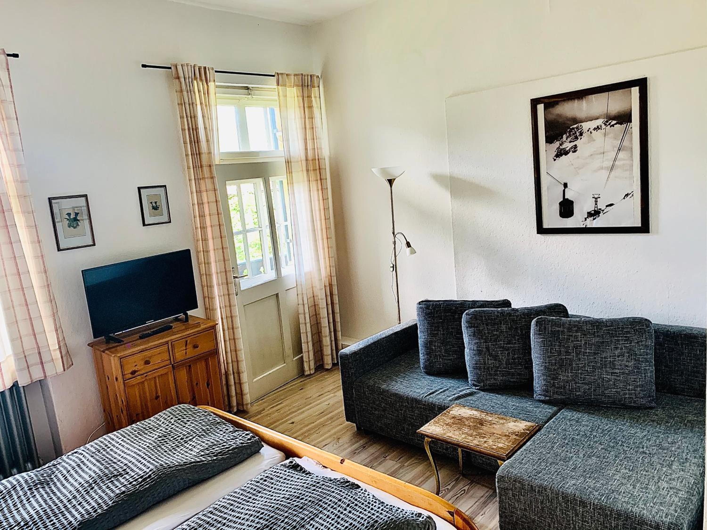 Double Room - Photo 15