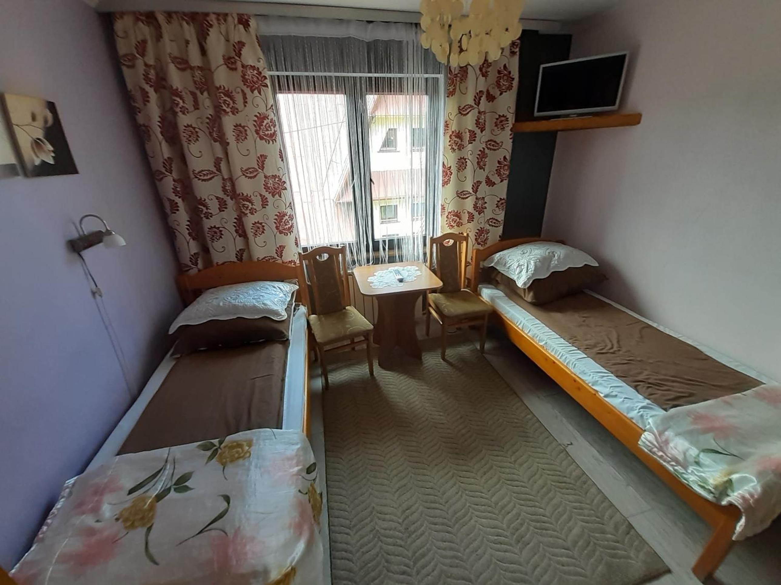 Twin Room photo 2