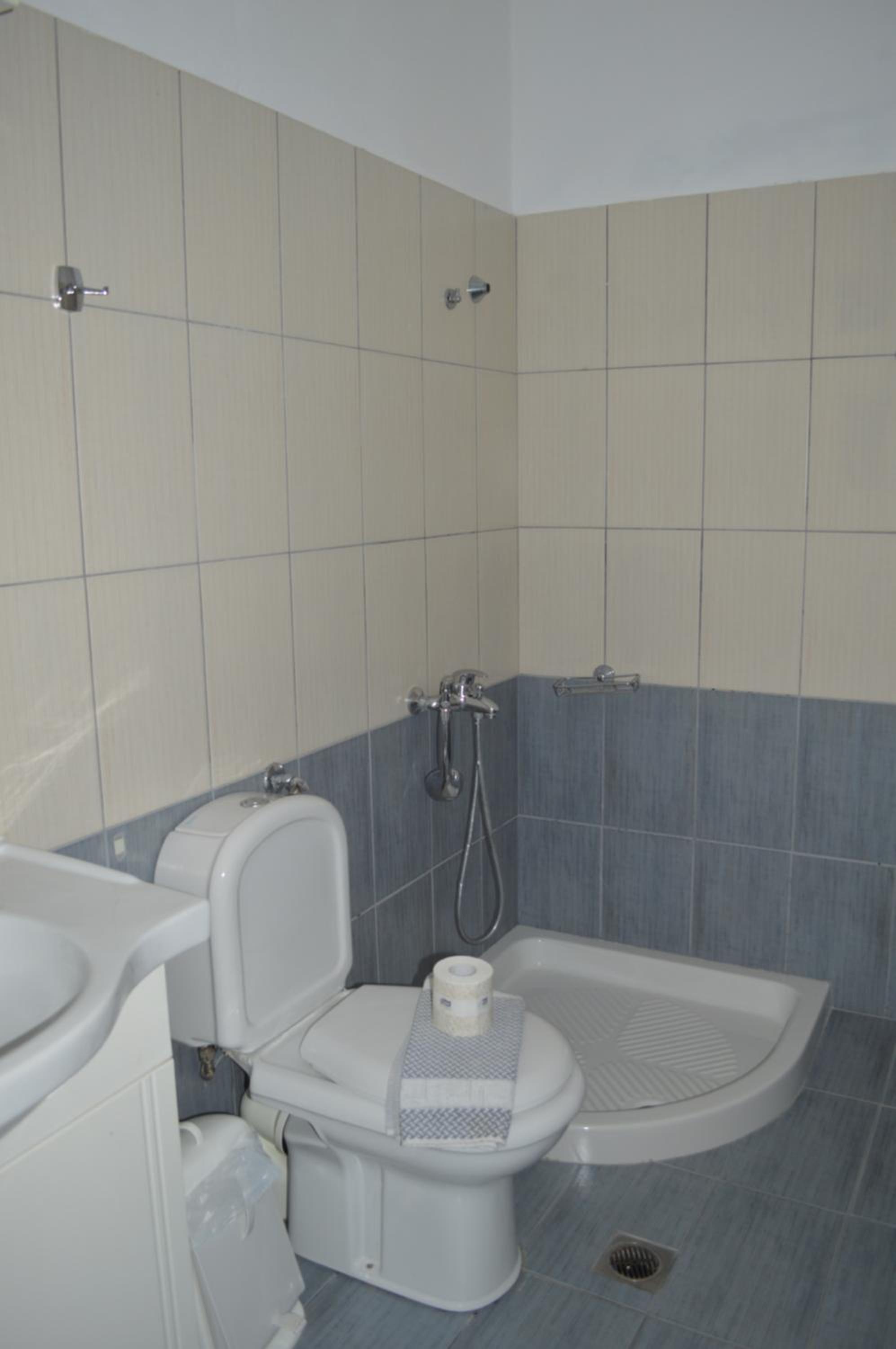 Apartment - Ground Floor photo 3