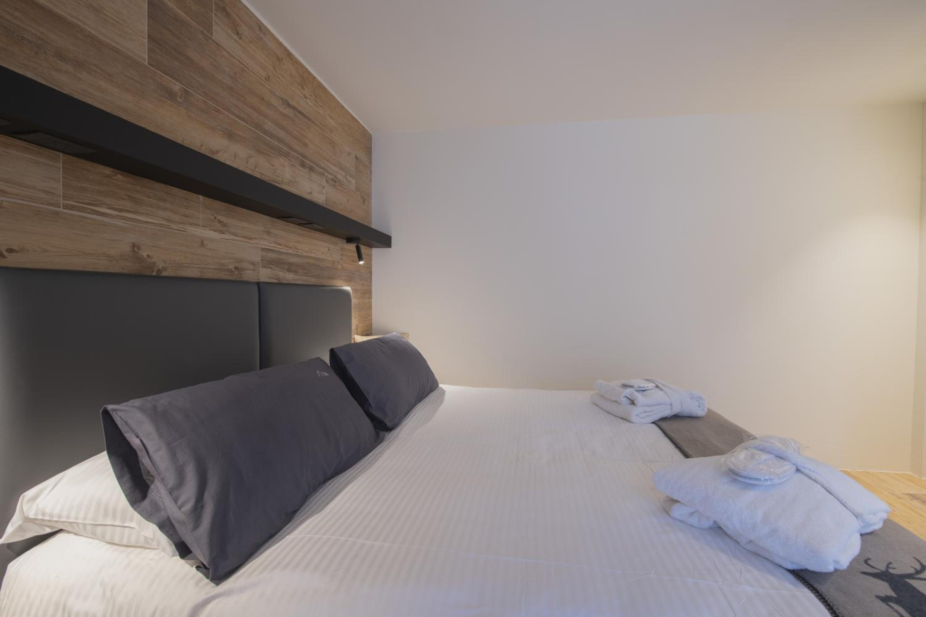 Double or Twin Room - Photo 1
