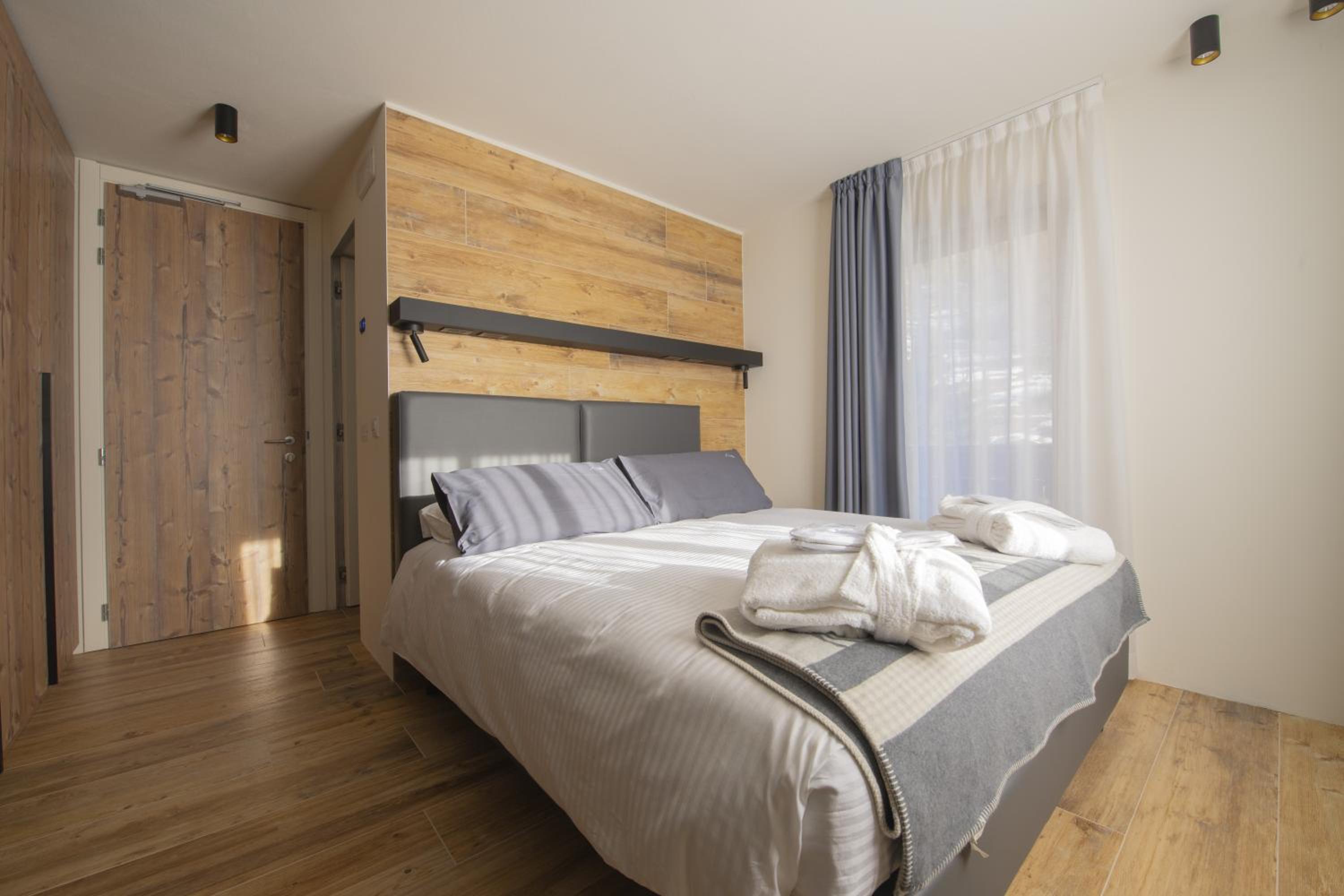 Double or Twin Room with Balcony