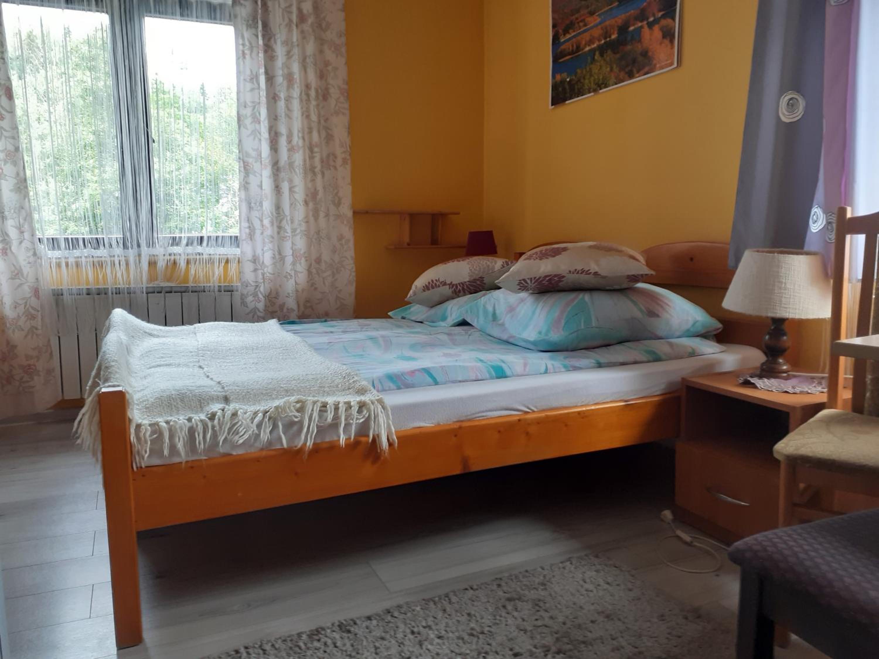 Large Double Room photo 1