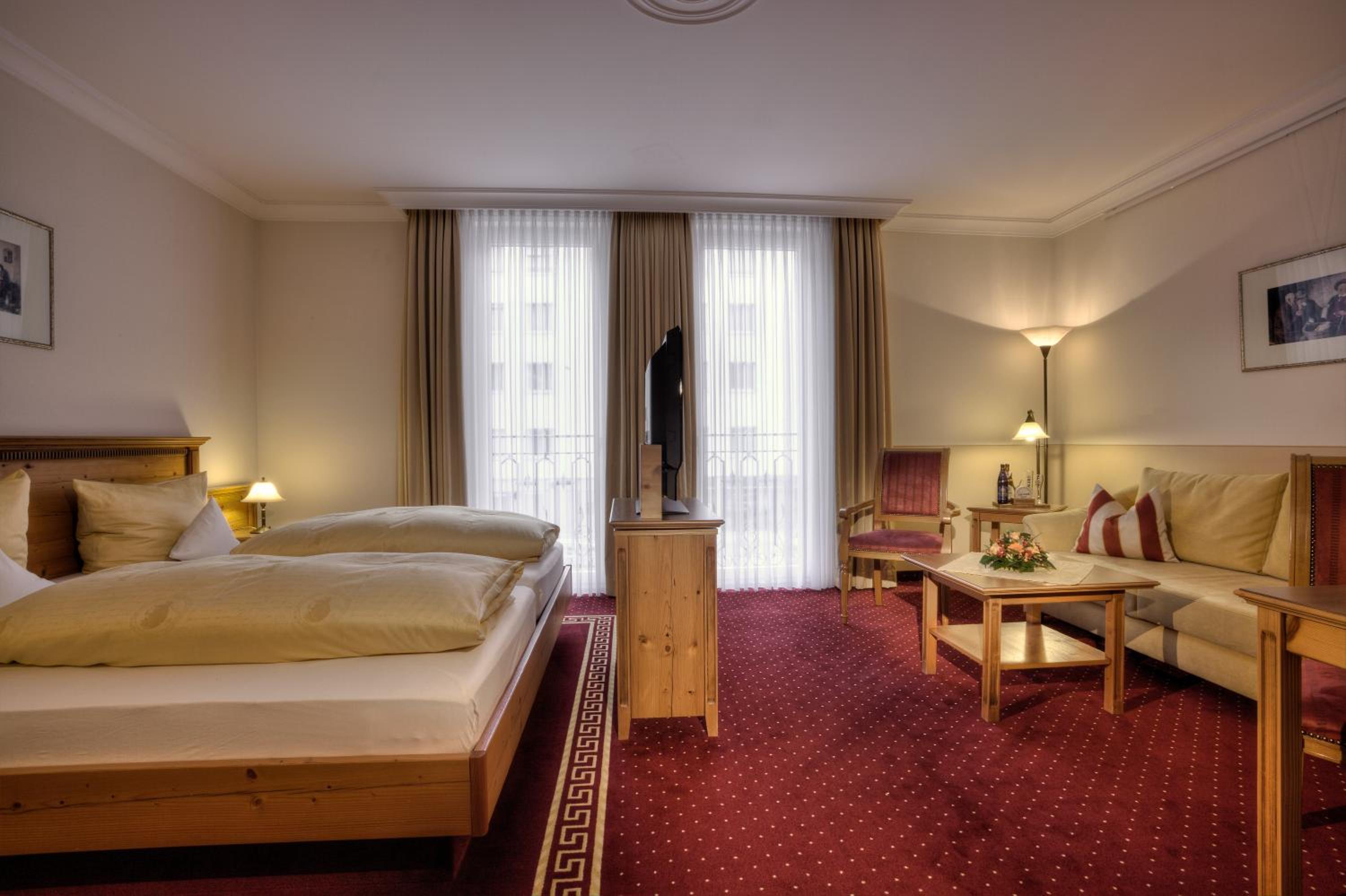 Junior Suite - Photo 1