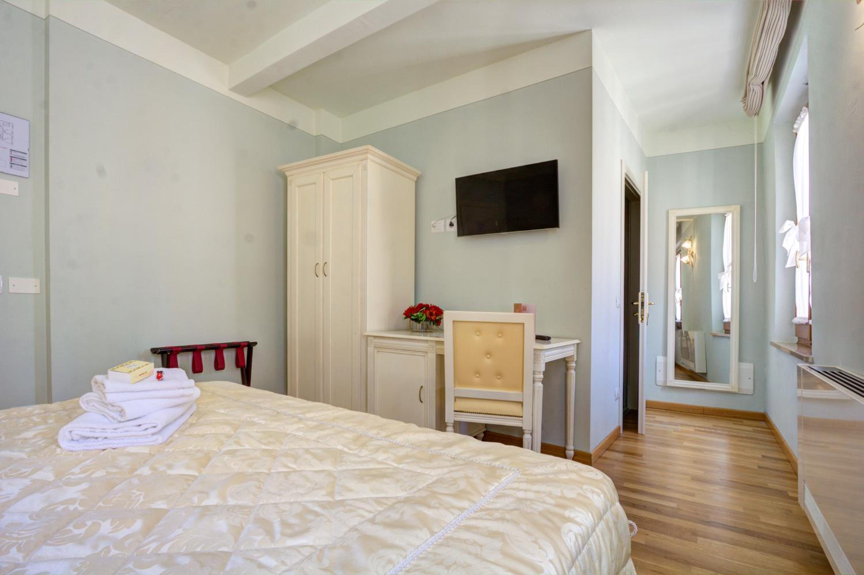 Double Room photo 2