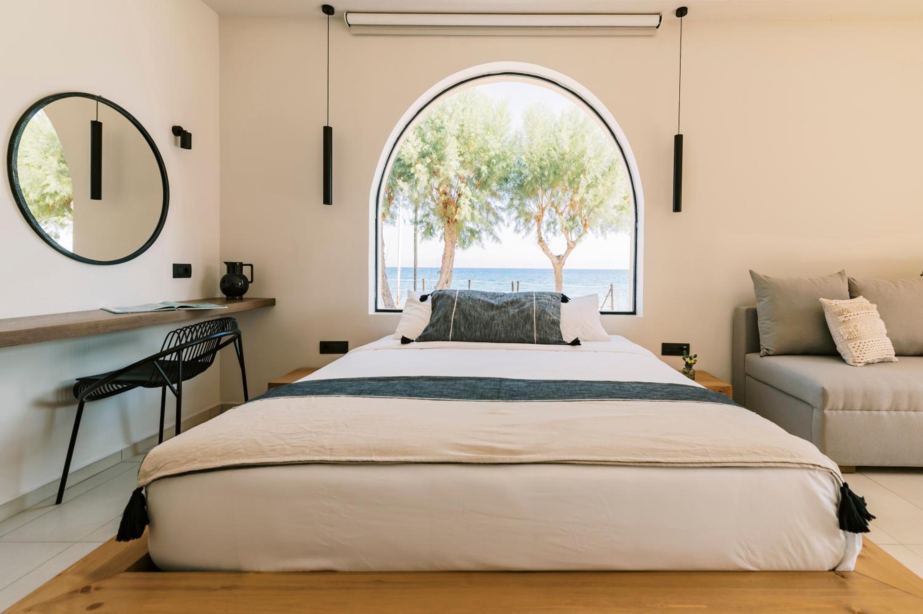 Sea Front Bungalow Suite