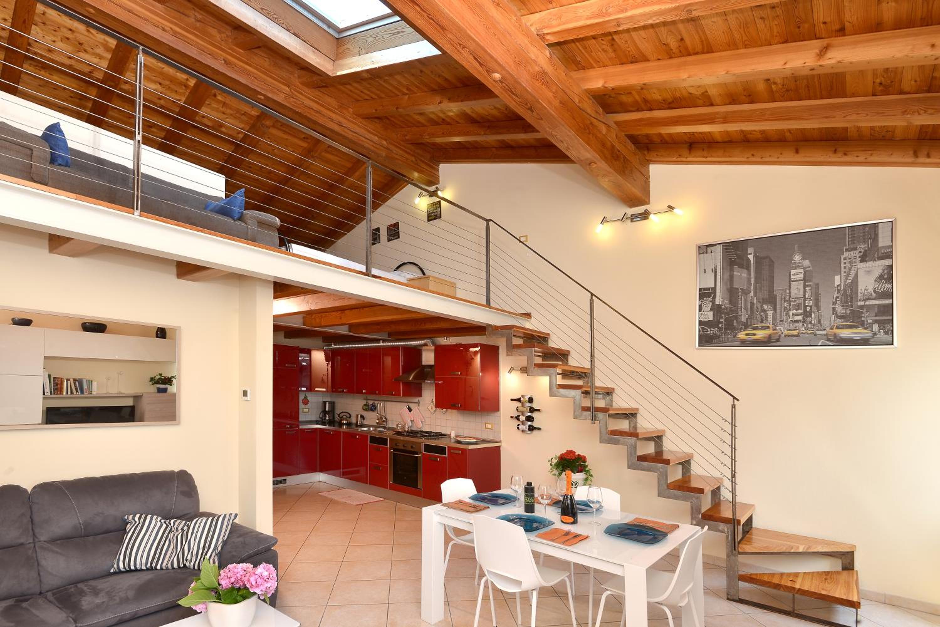 One-Bedroom Apartment (4 Adults) - Split Level