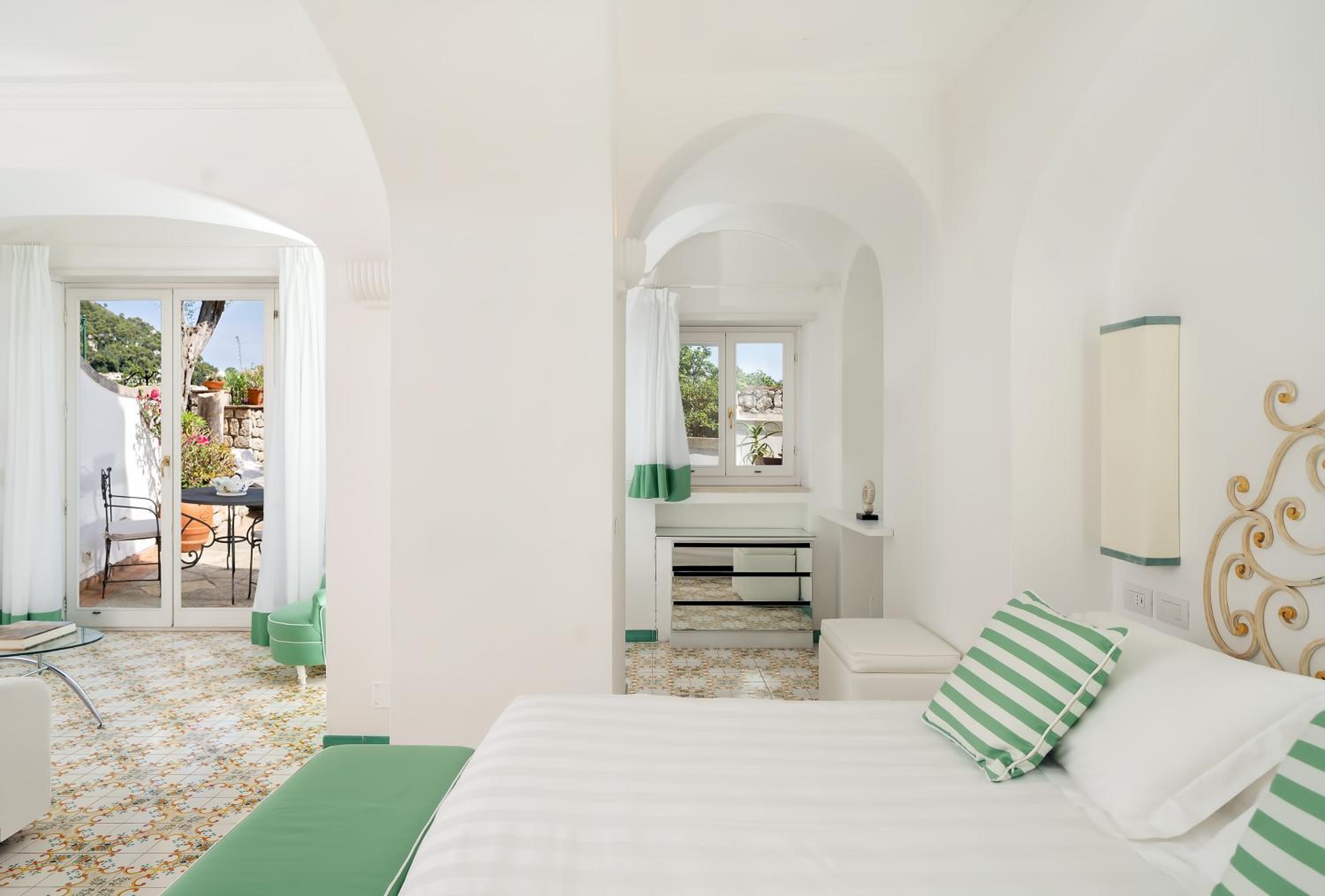 Junior Suite with Terrace