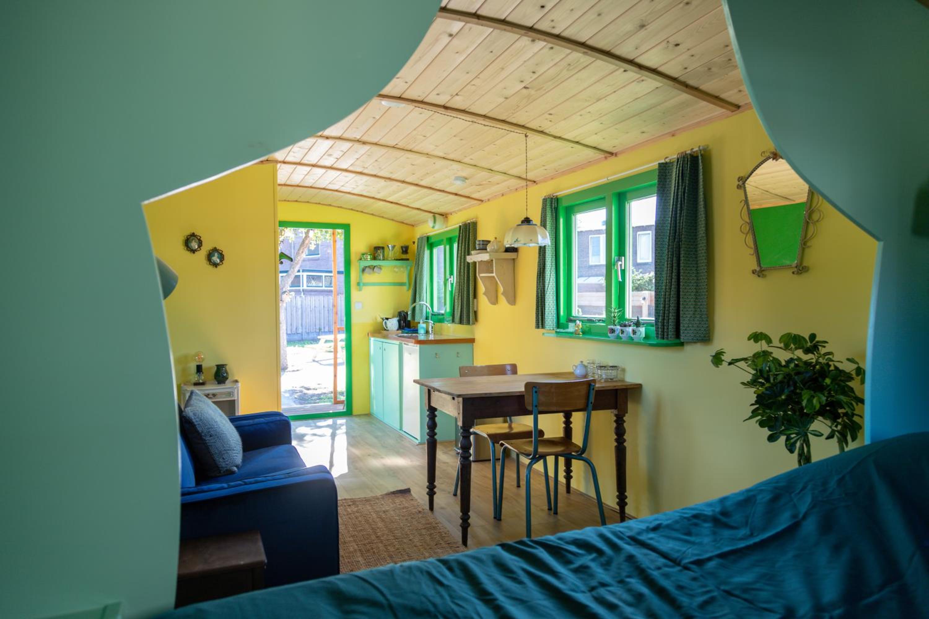 Double Room with Garden View - Photo 3