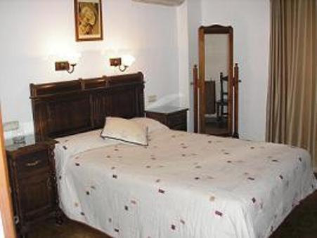 Double Room - Photo 4