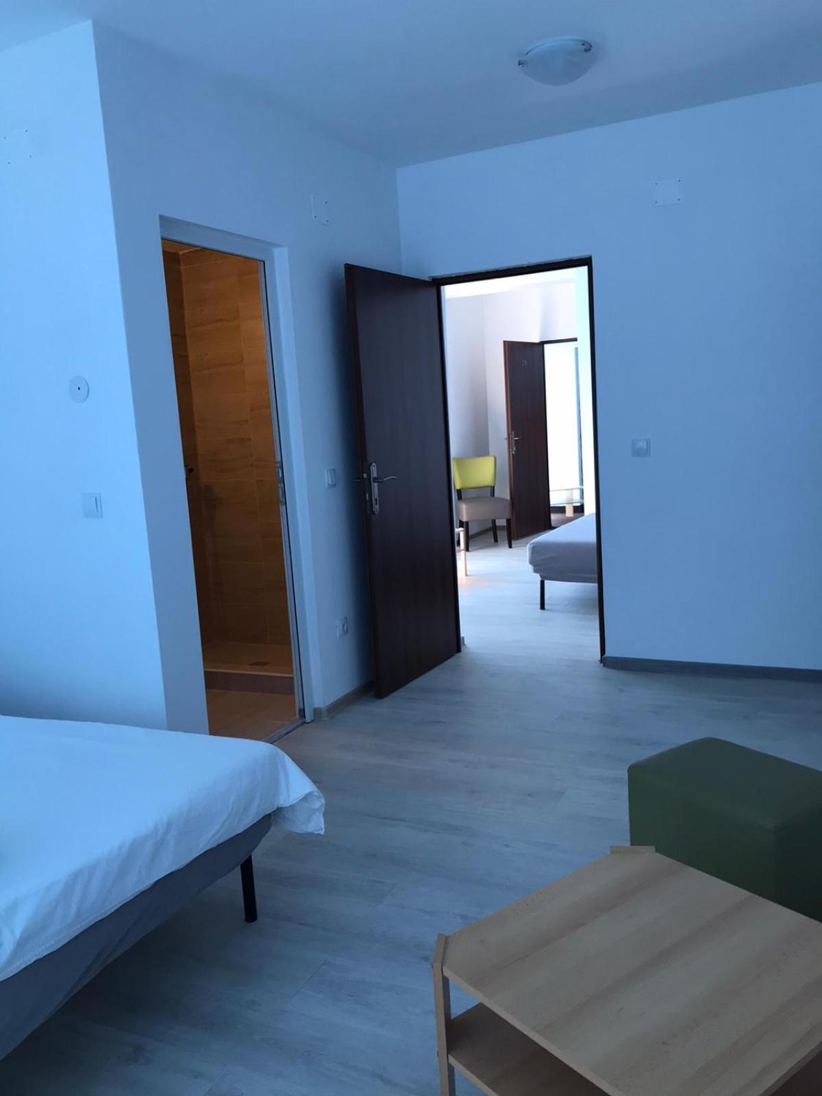 Family Room - Photo 13