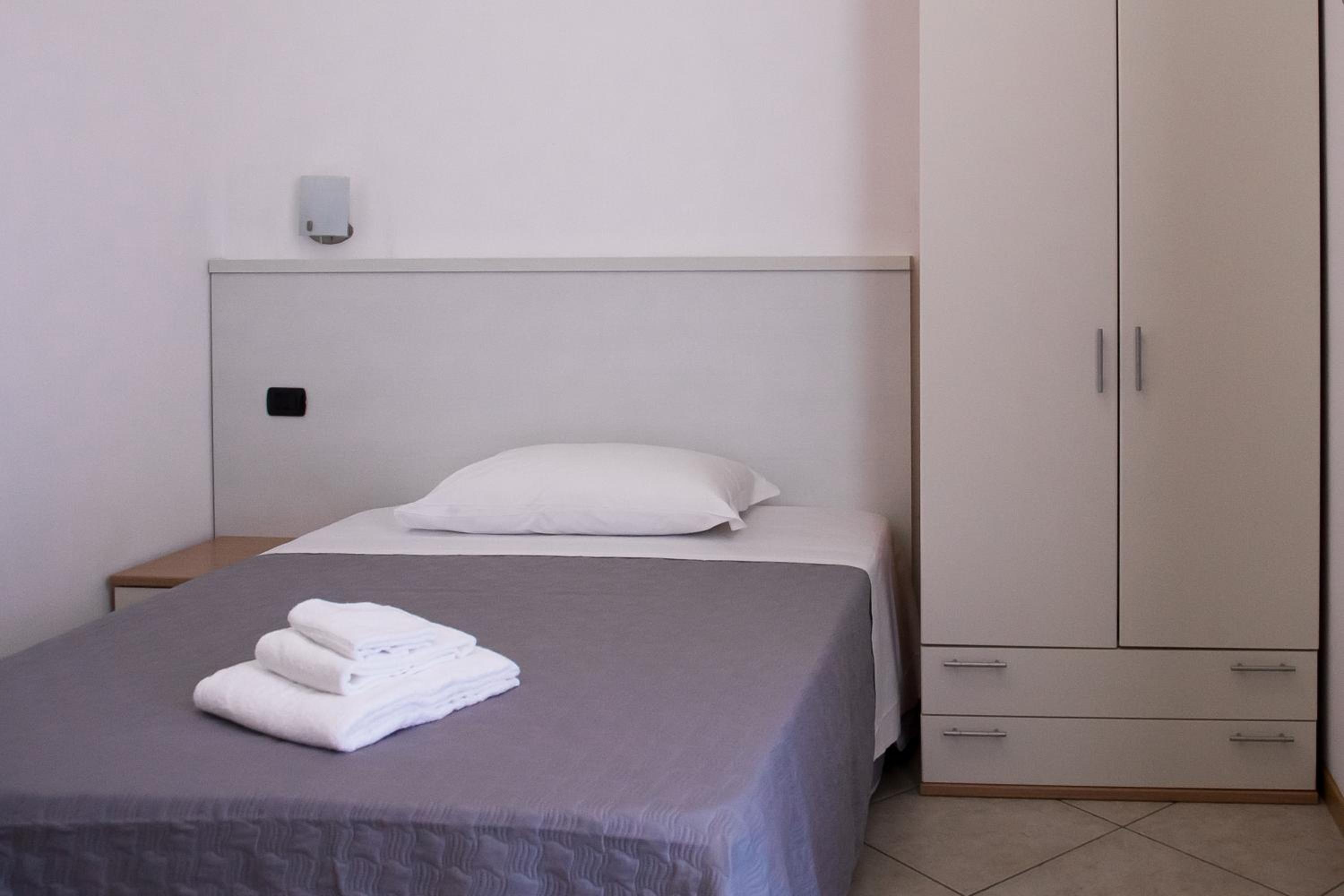 Single Room with Private Bathroom