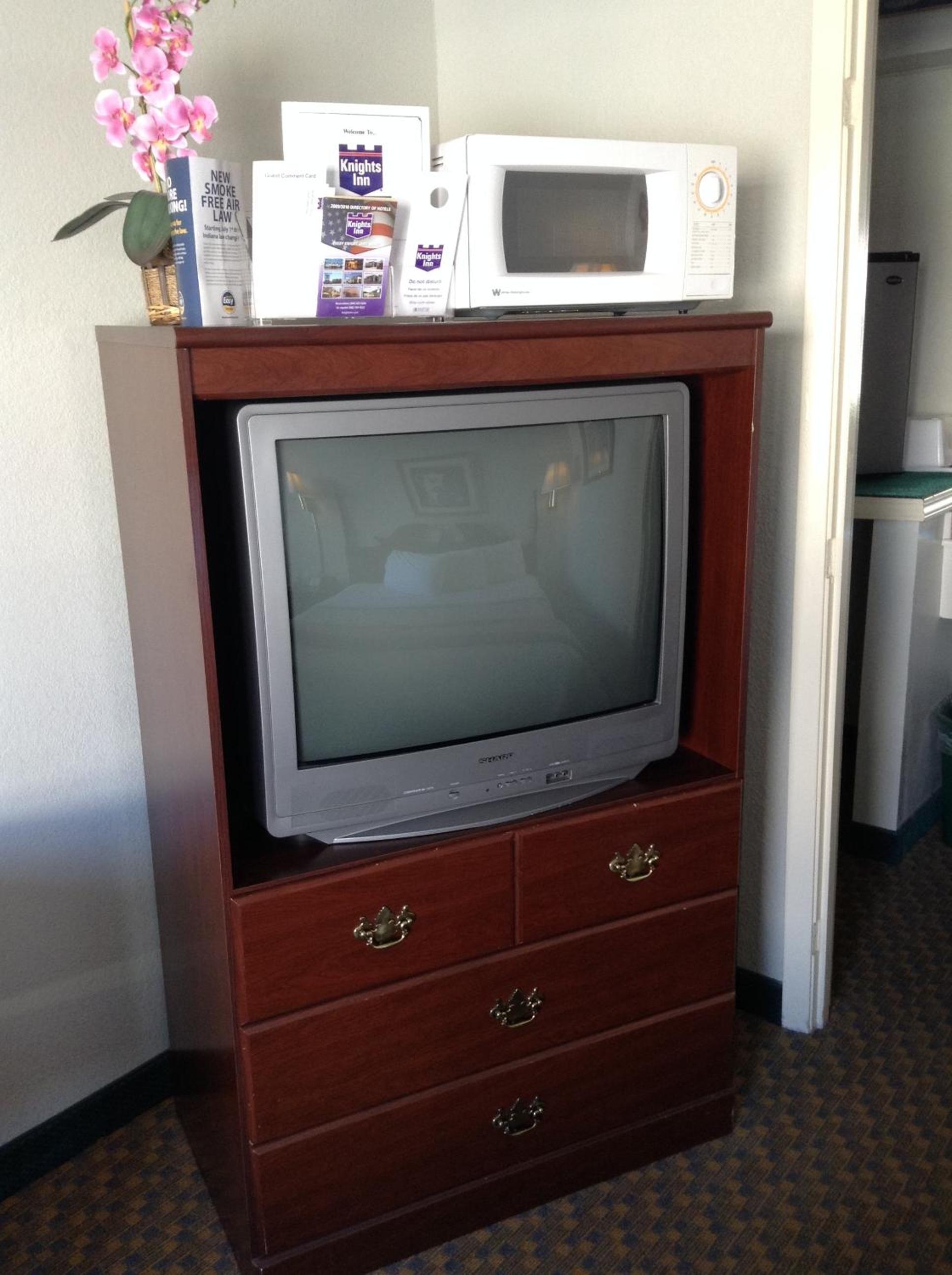 Double Room with Two Double Beds - Non-Smoking - Photo 6