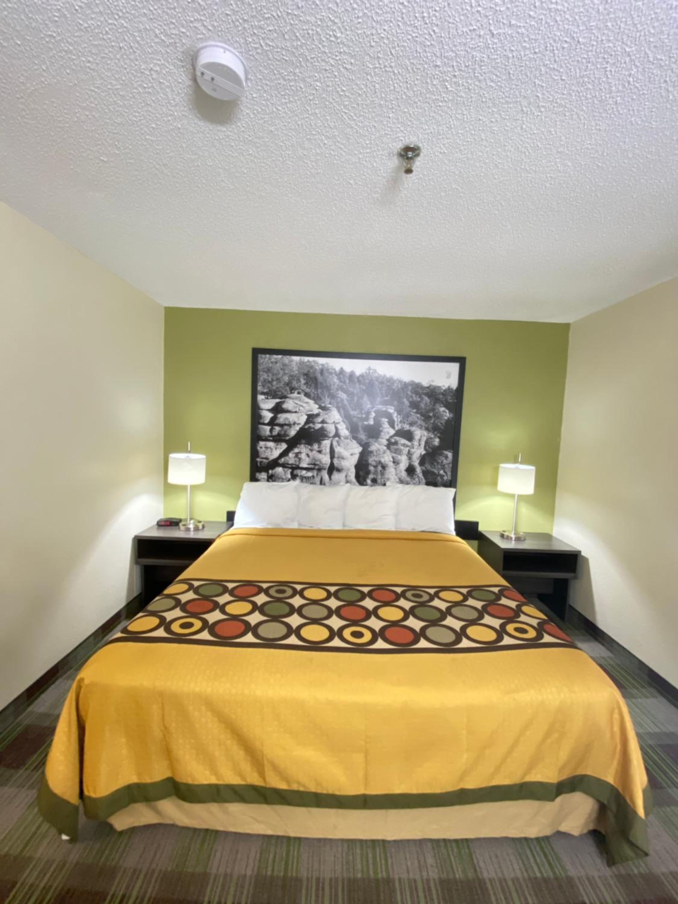 King Studio Suite - Non-Smoking - Photo 1