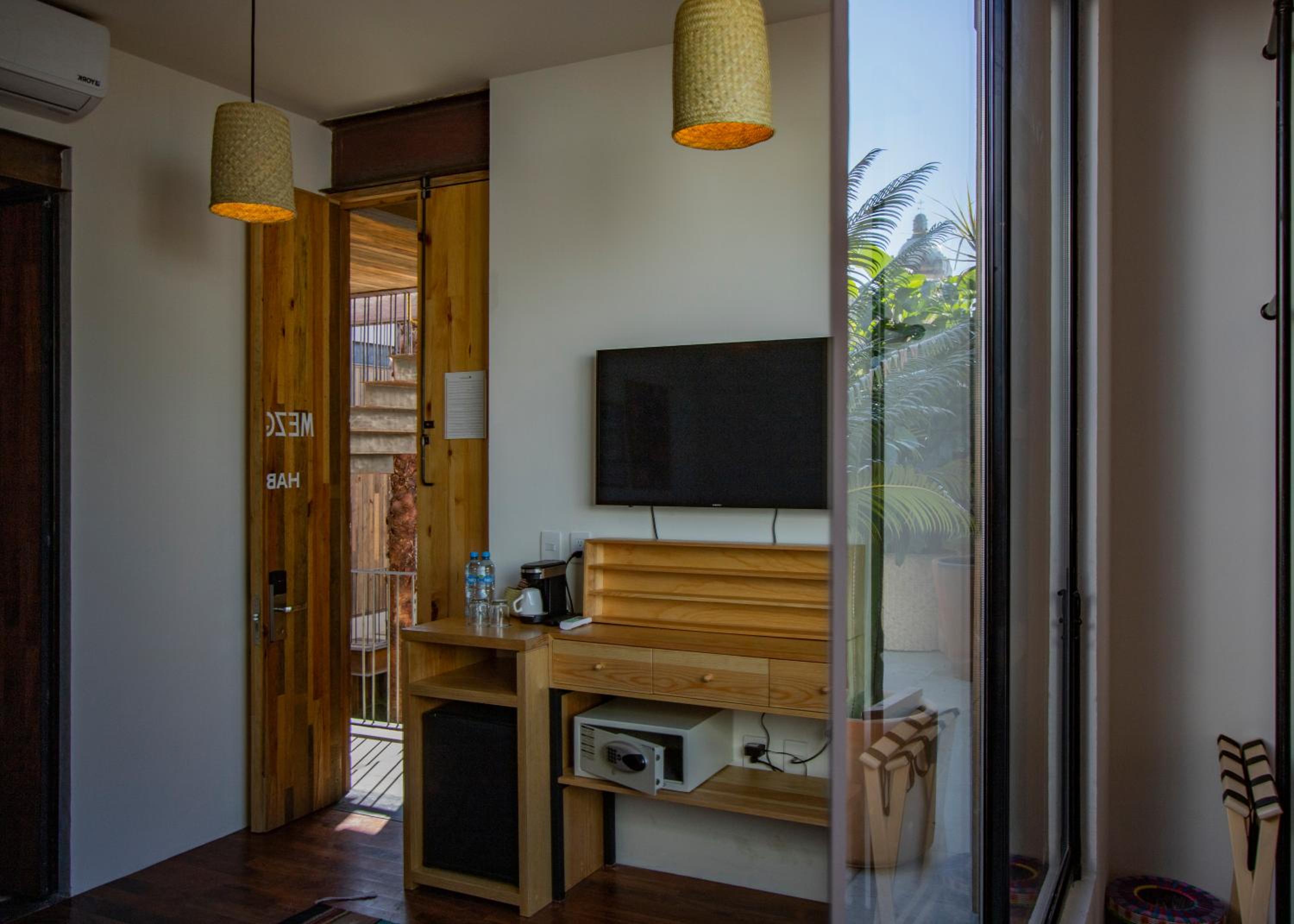 Queen Room with Balcony