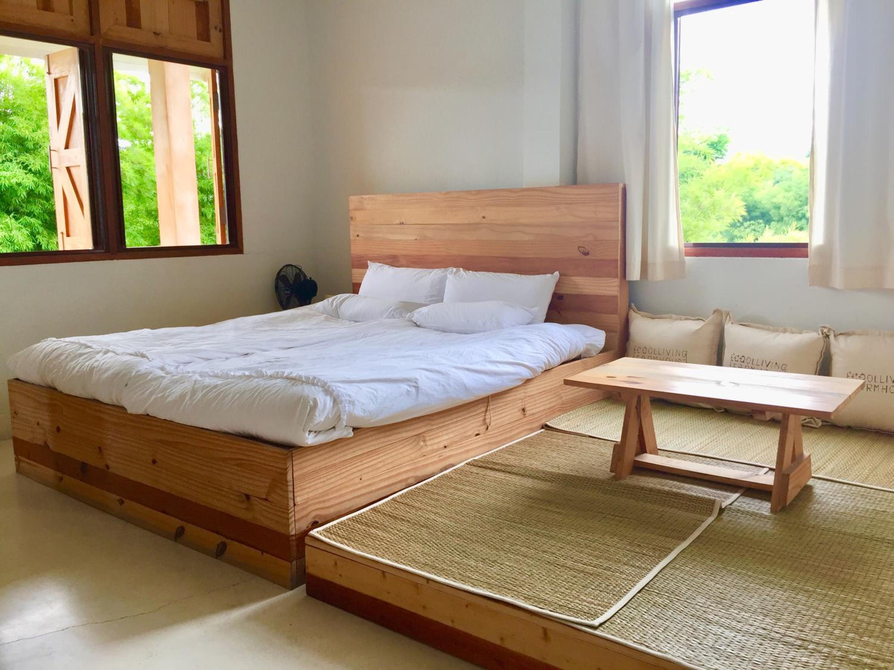 King Room with Balcony - Photo 29