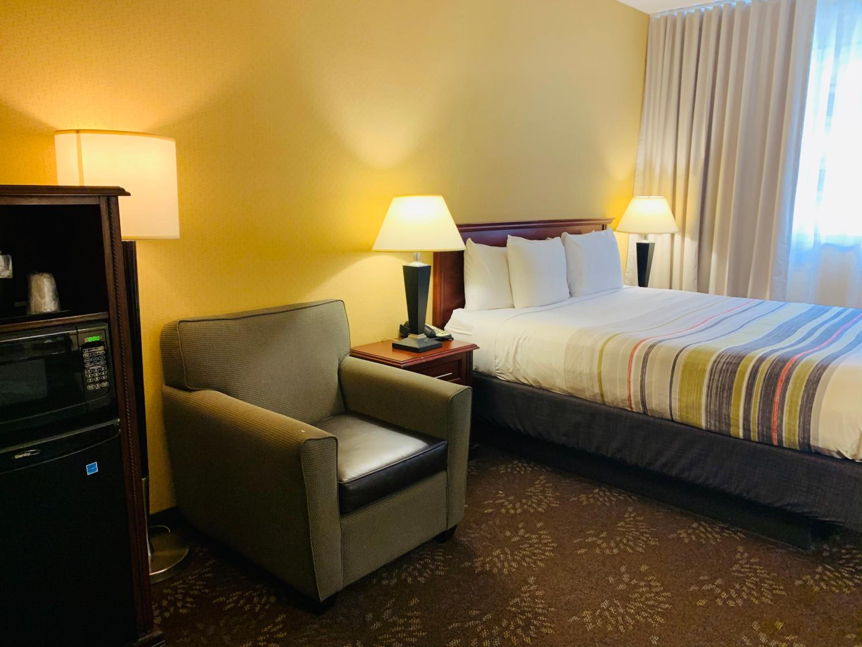 Guest King Room - Photo 3