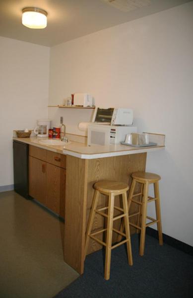 Queen Room with Kitchenette photo 3