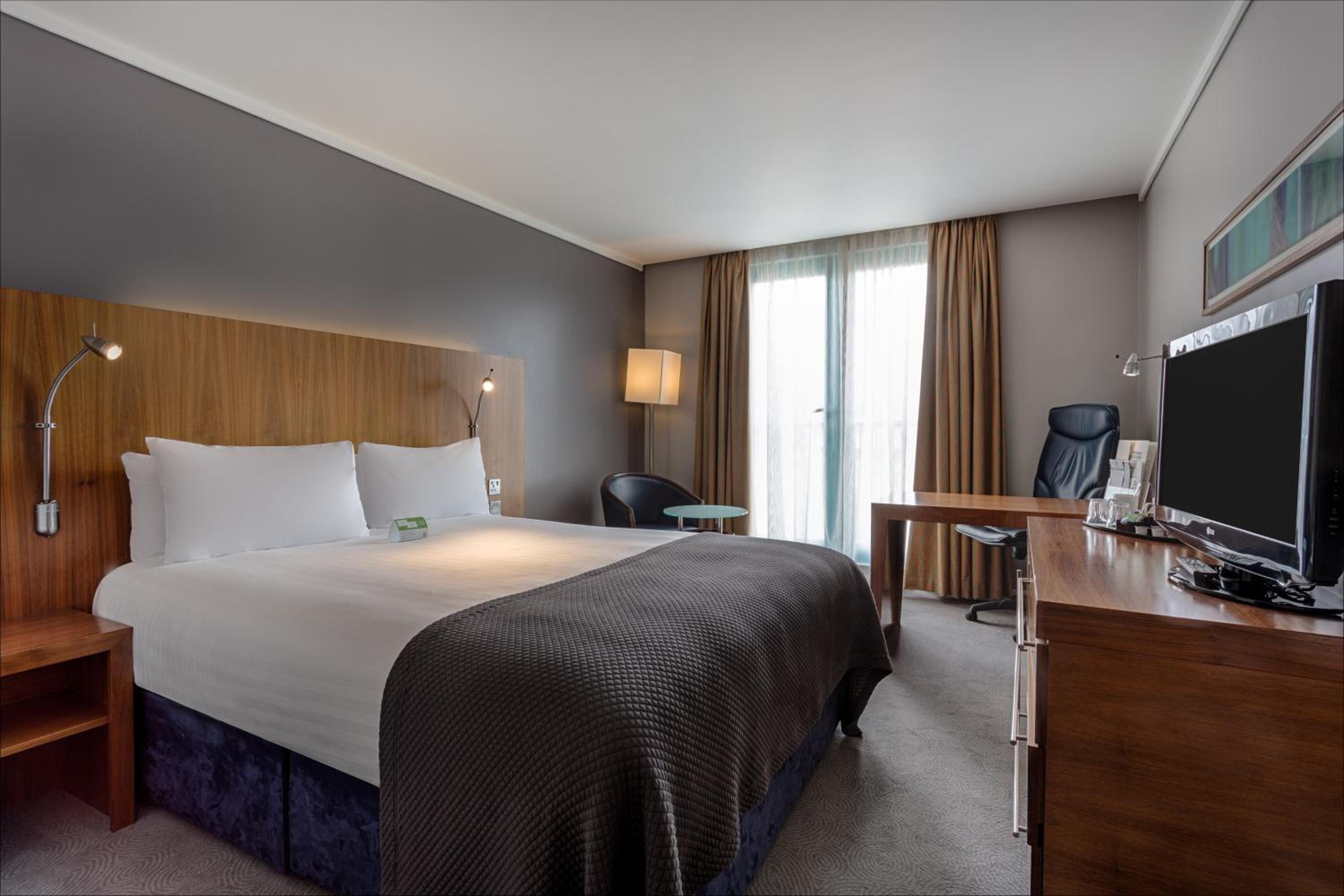 Standard Room photo 2