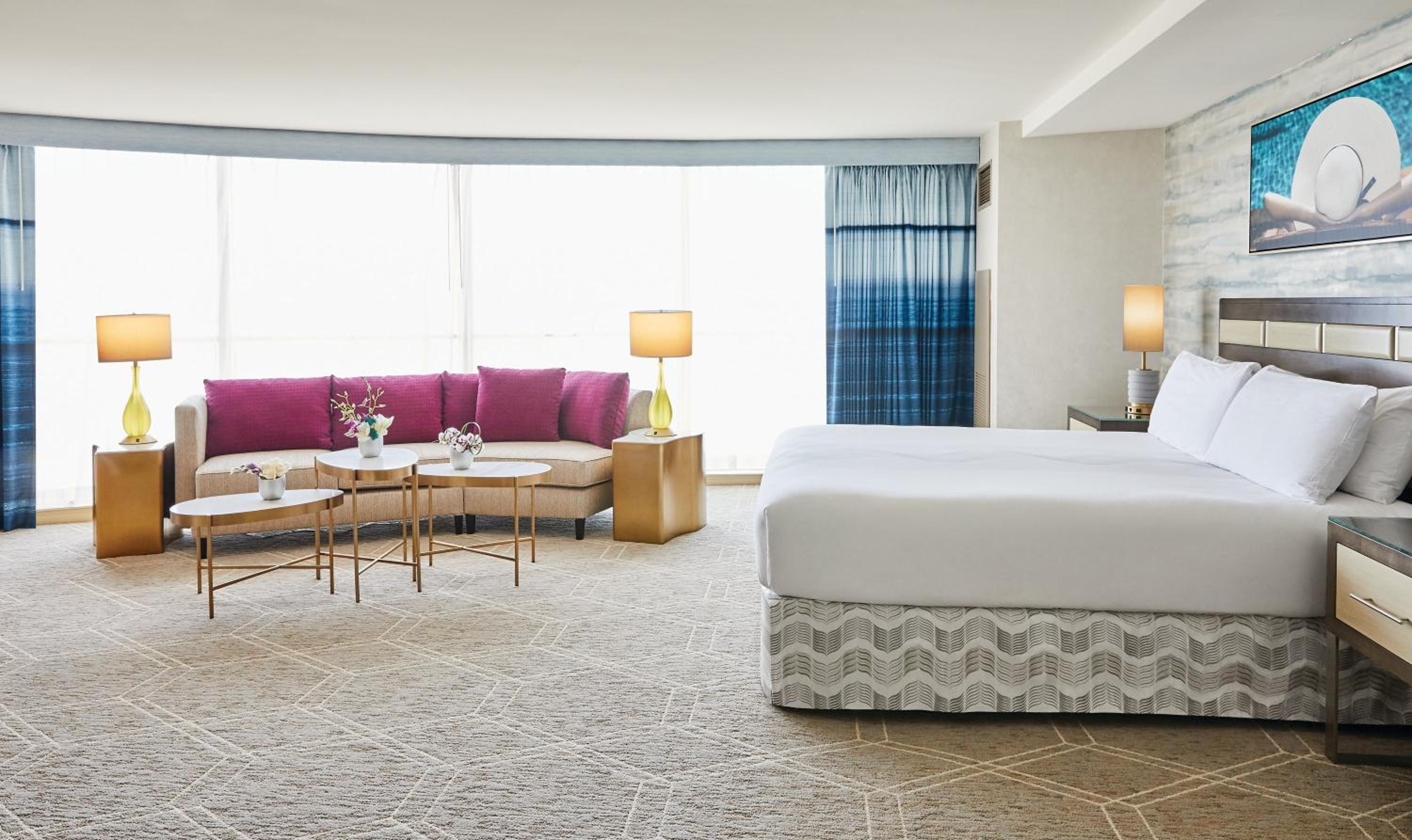 Fiore King Suite photo 3