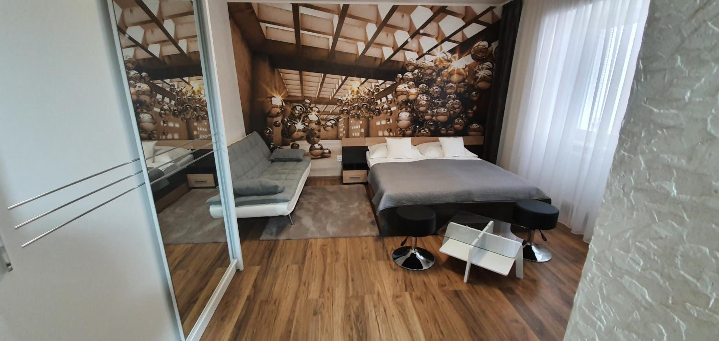 Apartment - Ground Floor photo 2