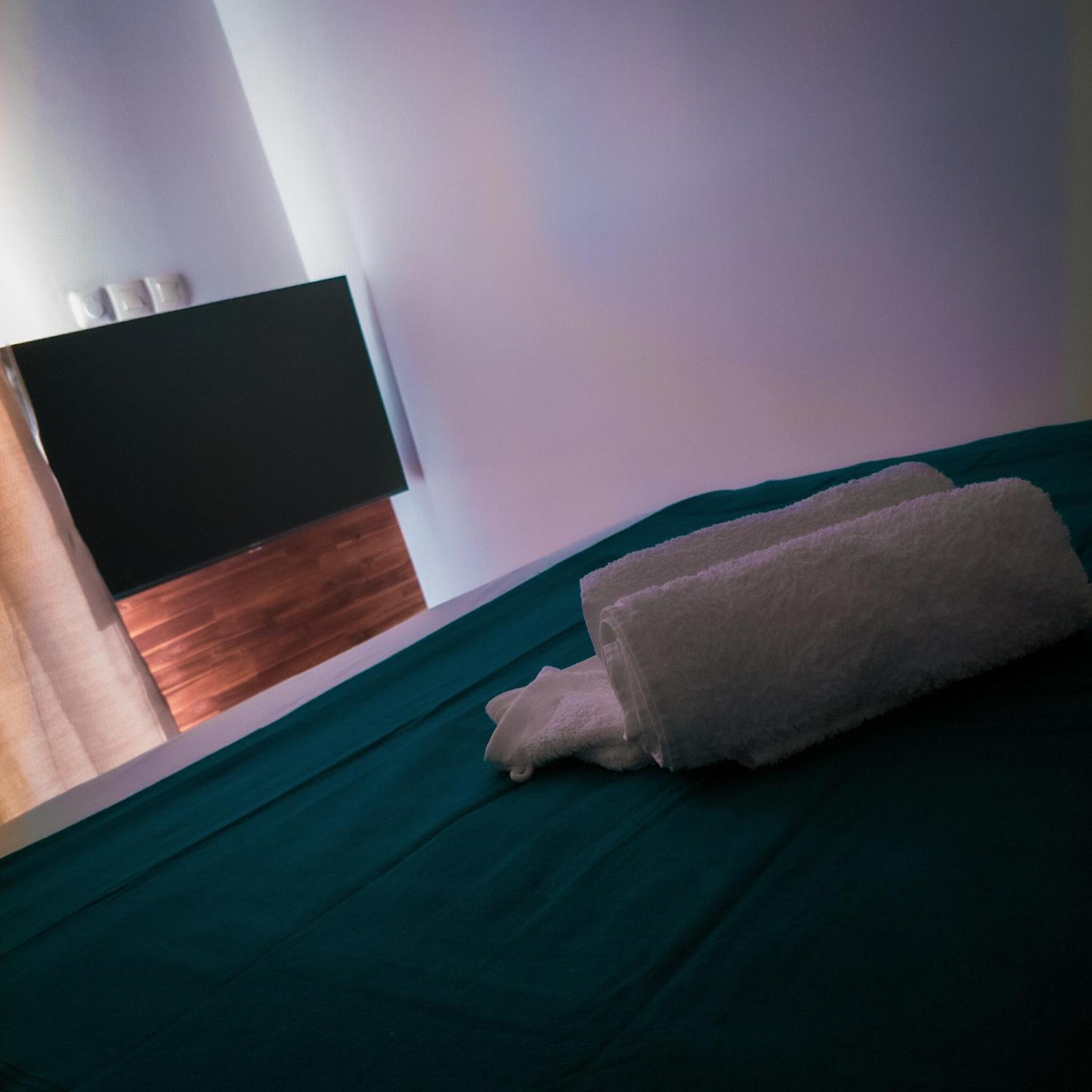 One-Bedroom Apartment photo 3