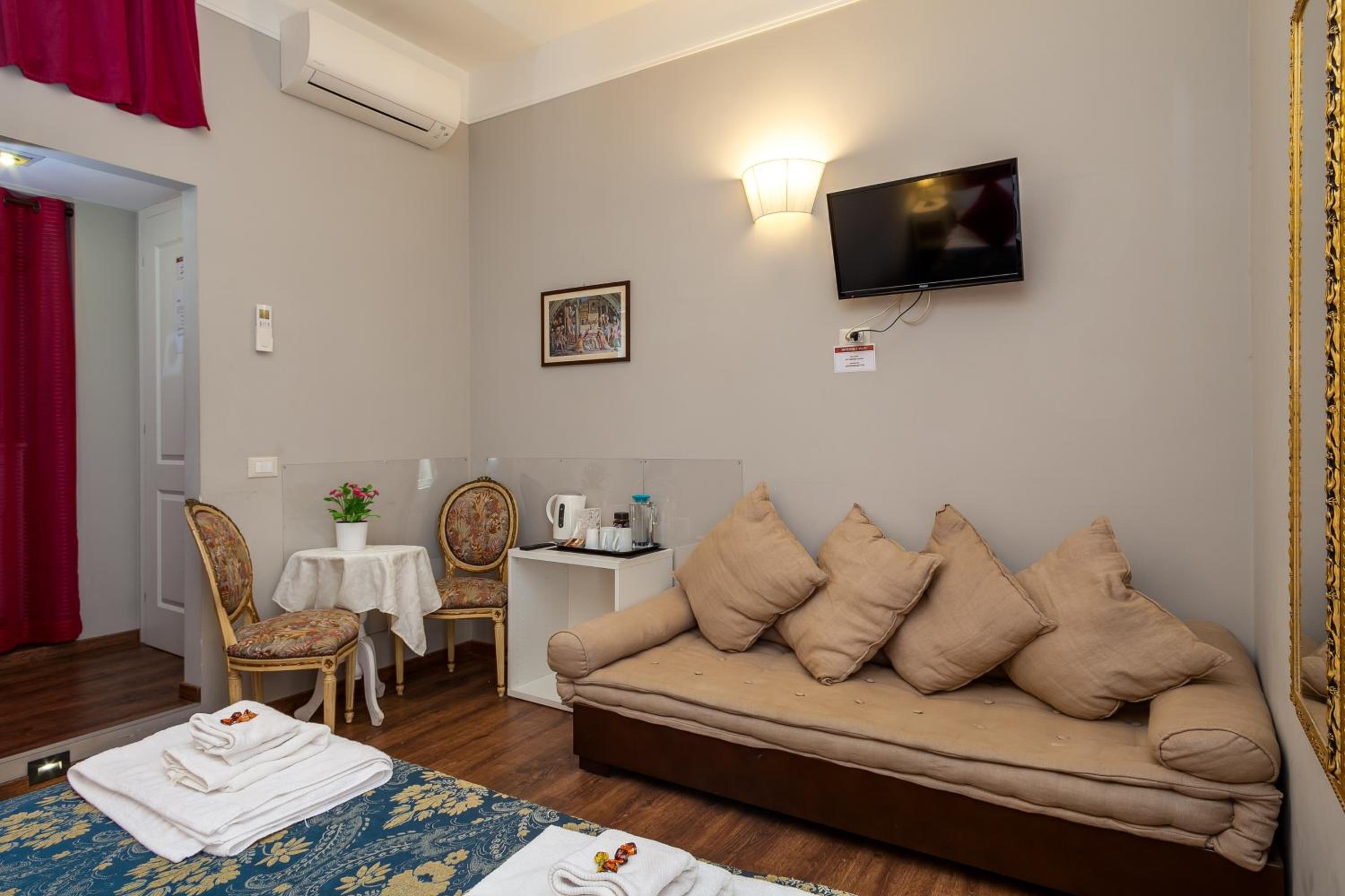 Superior Double Room photo 1
