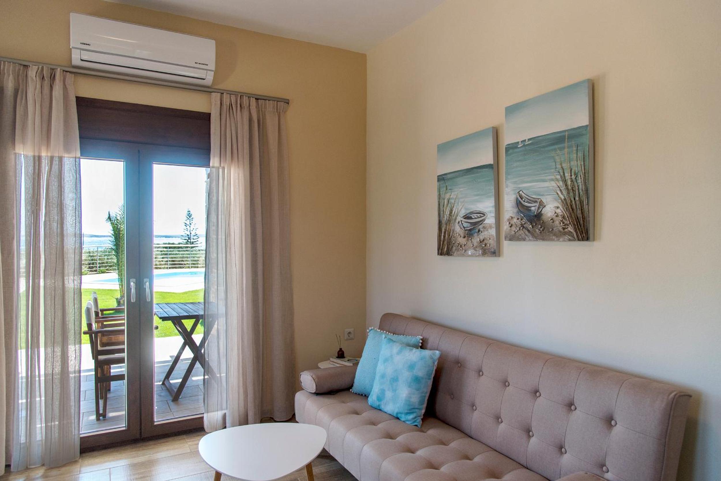 One-Bedroom Apartment - Photo 8