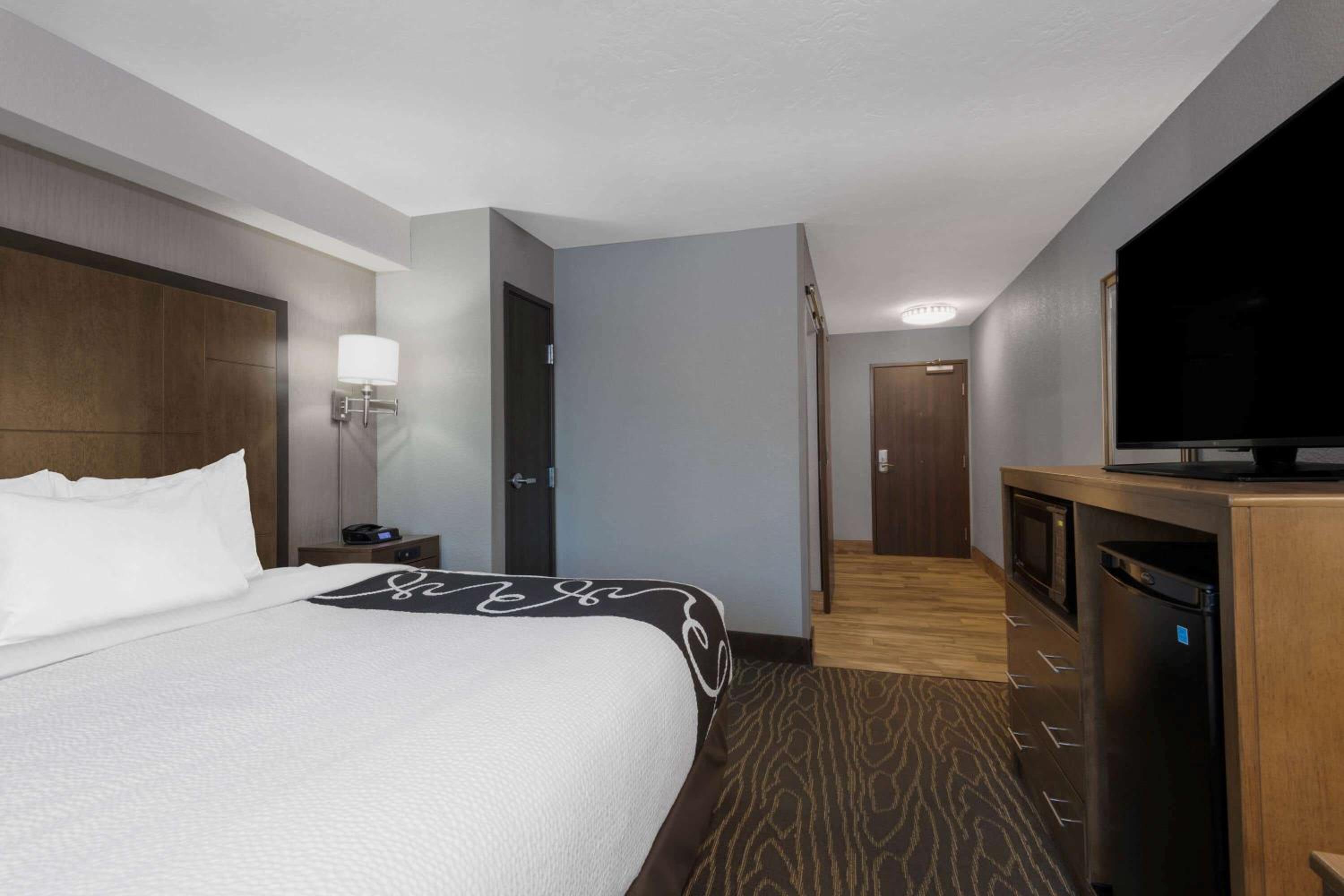 King Room - Disability Access - Photo 1