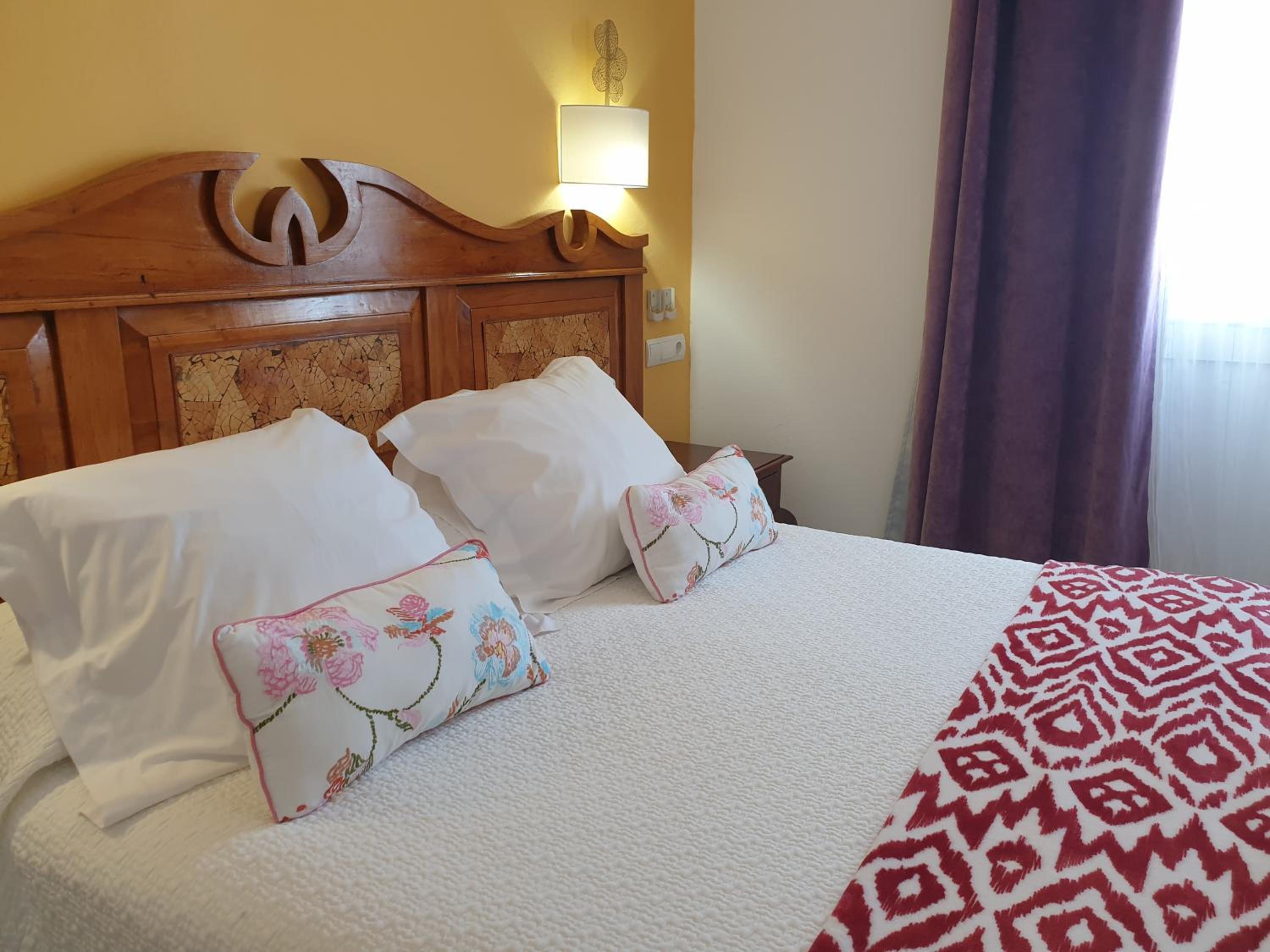 Superior Double or Twin Room with Sea View - Photo 1