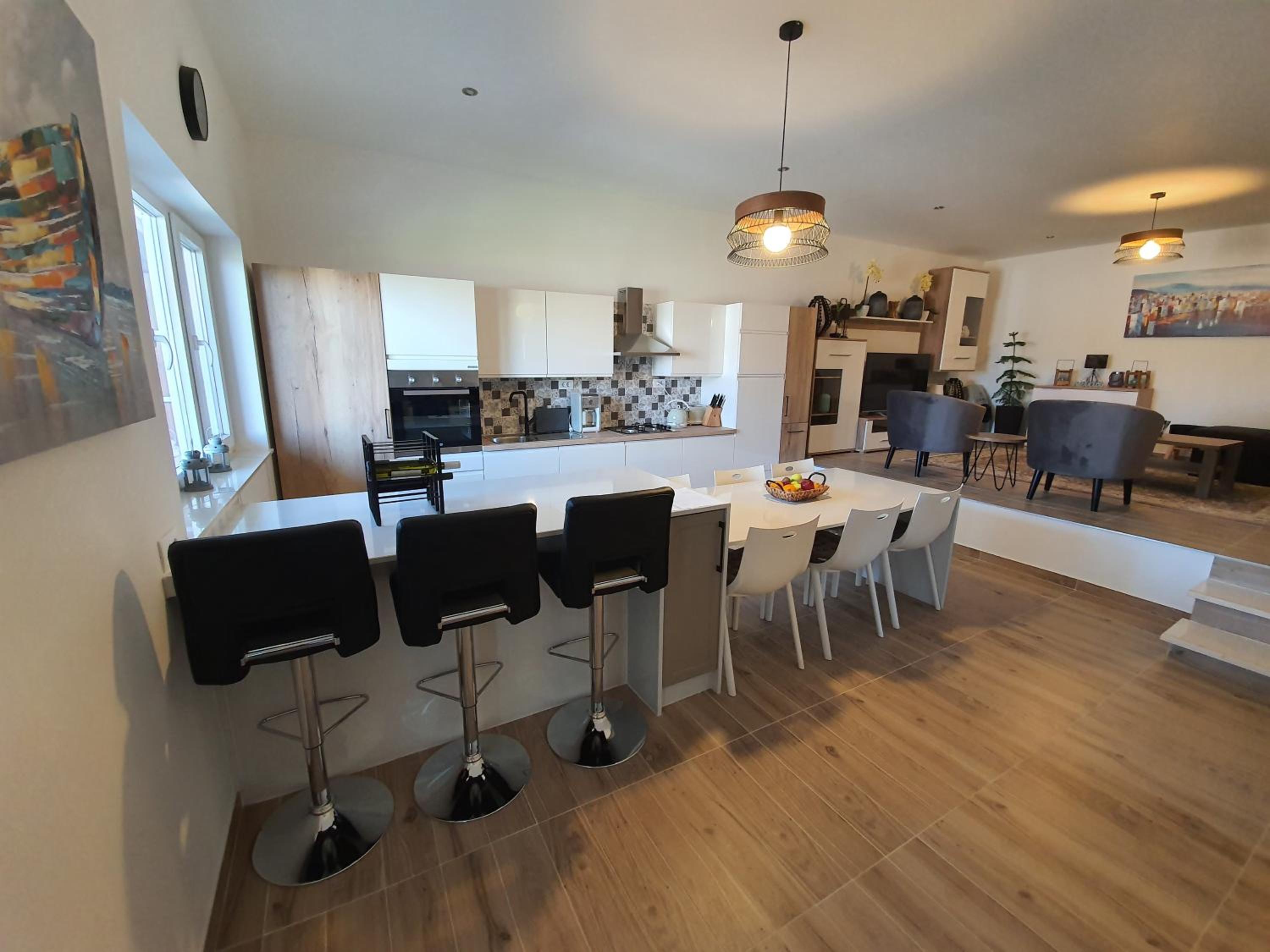 Superior Apartment photo 2