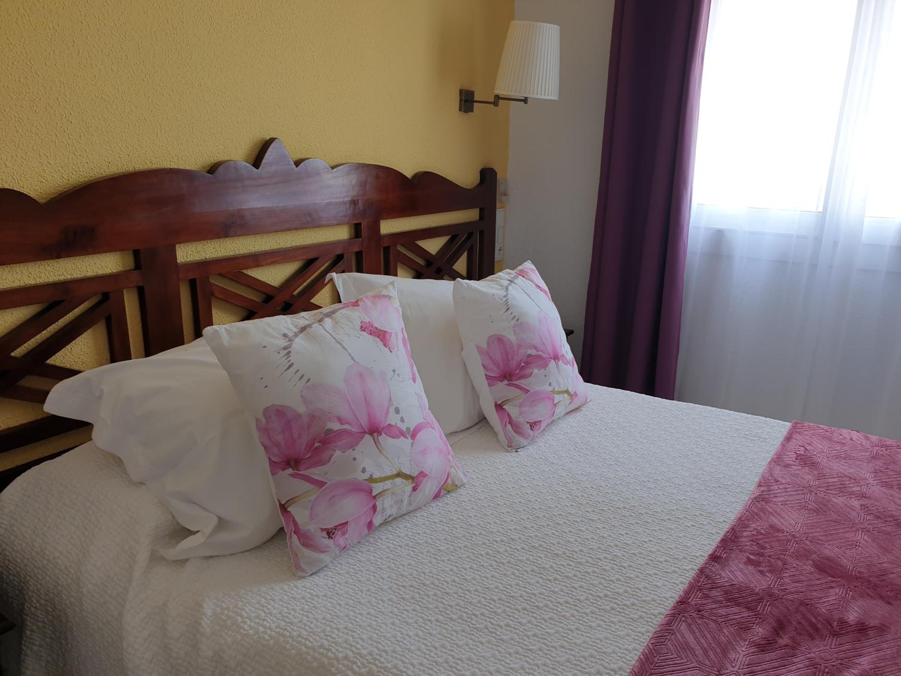Double Room with Sea View - Photo 8
