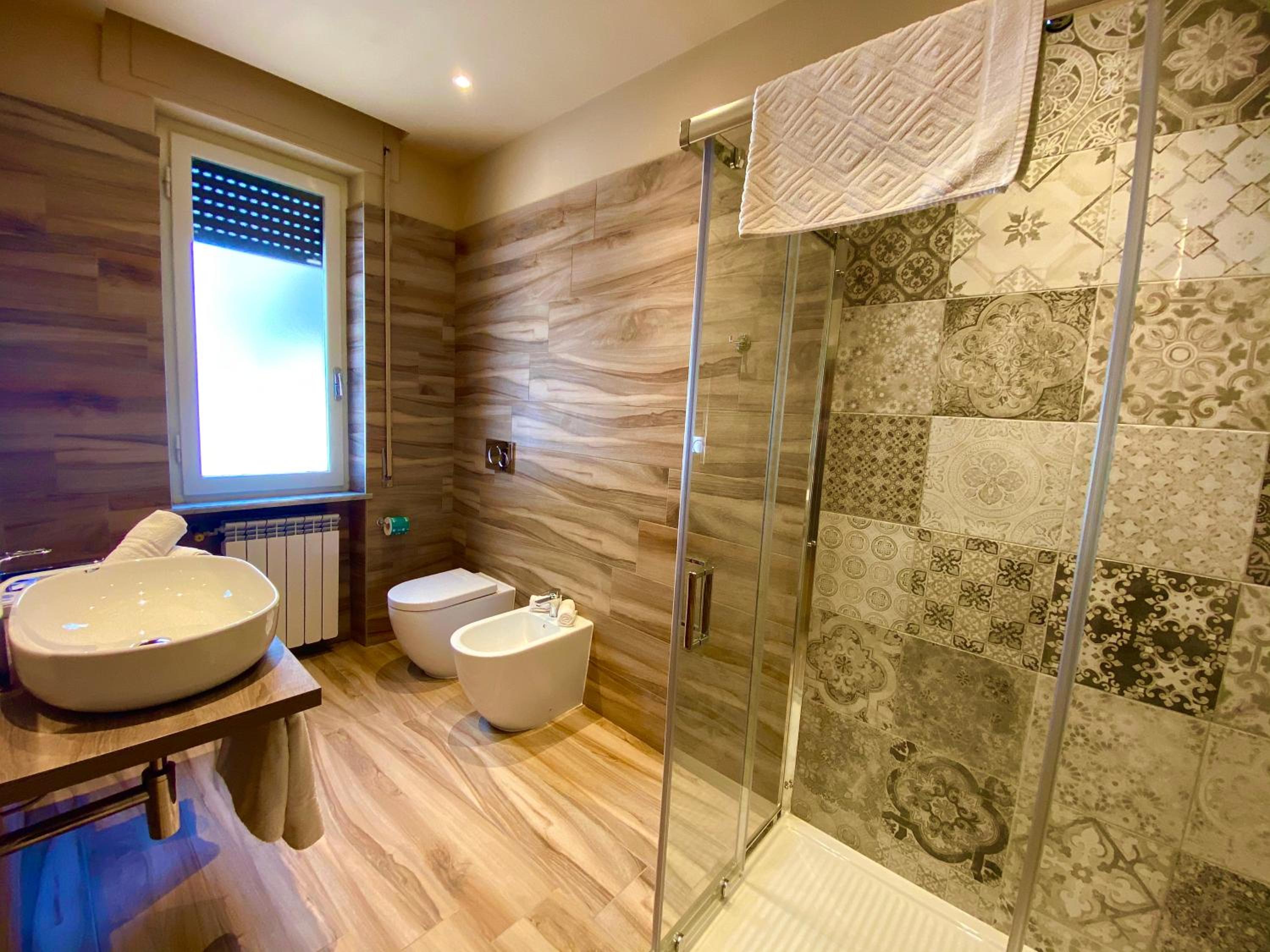 Superior Double or Twin Room - Photo 3