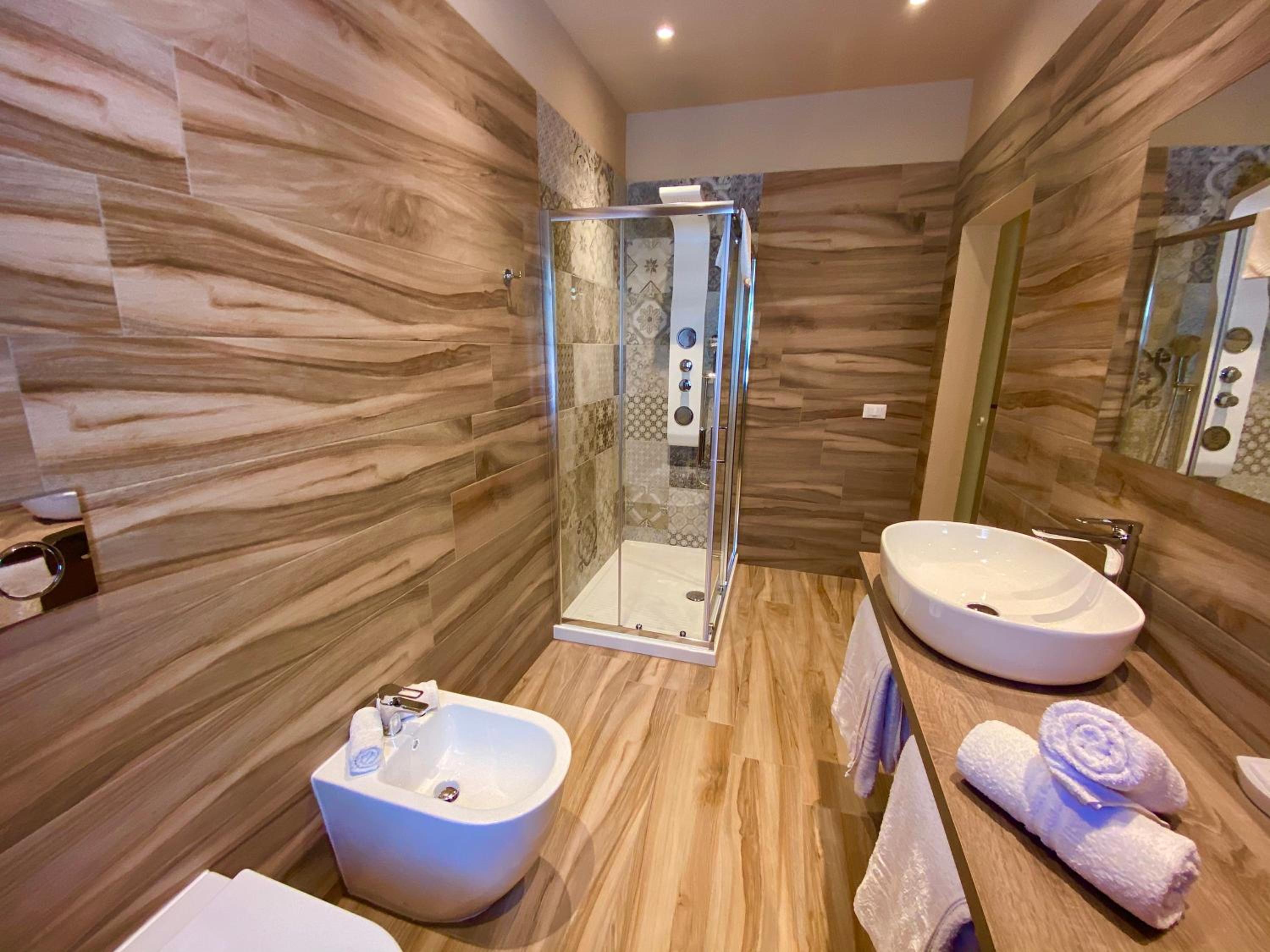 Superior Double or Twin Room - Photo 4