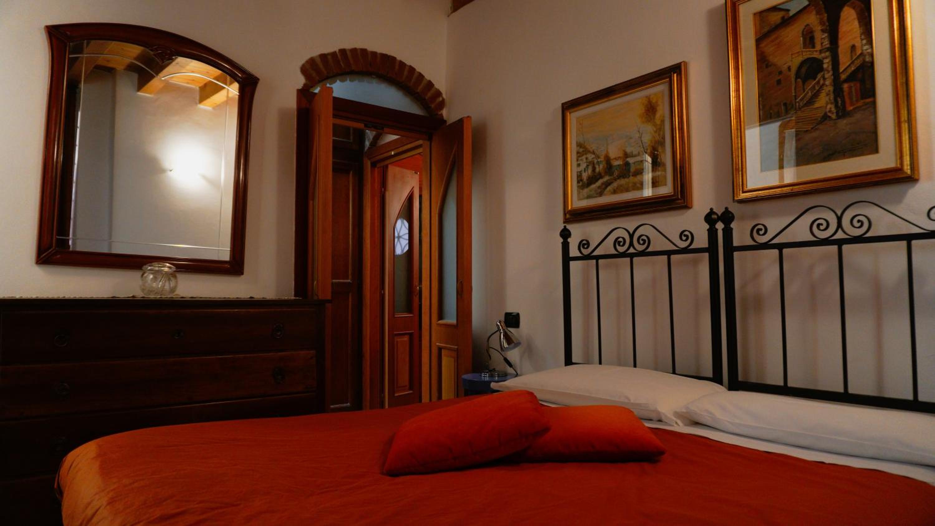 Apartment with Turkish Bath